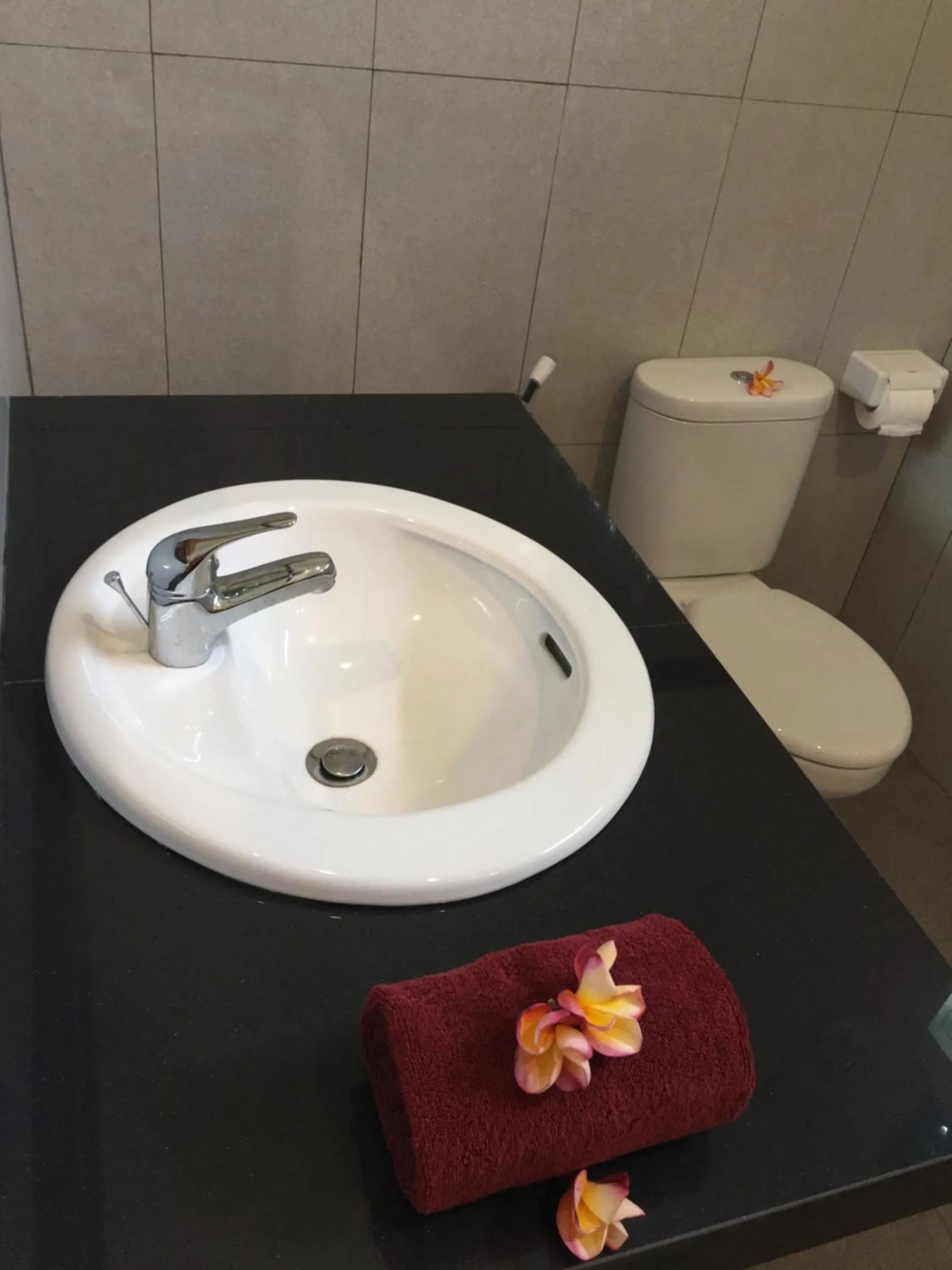 Shower in Wina Ubud B&B