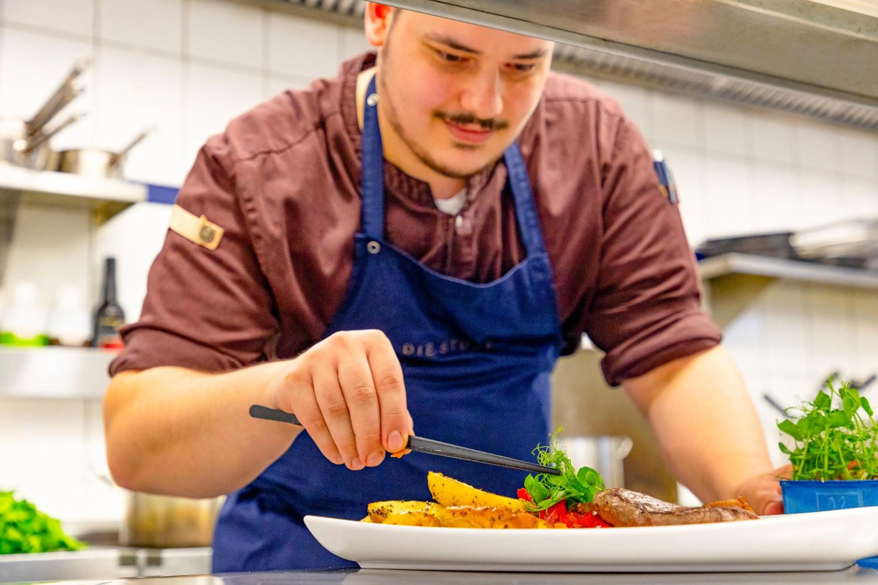 Food and drinks in &REPEAT Köln Airport