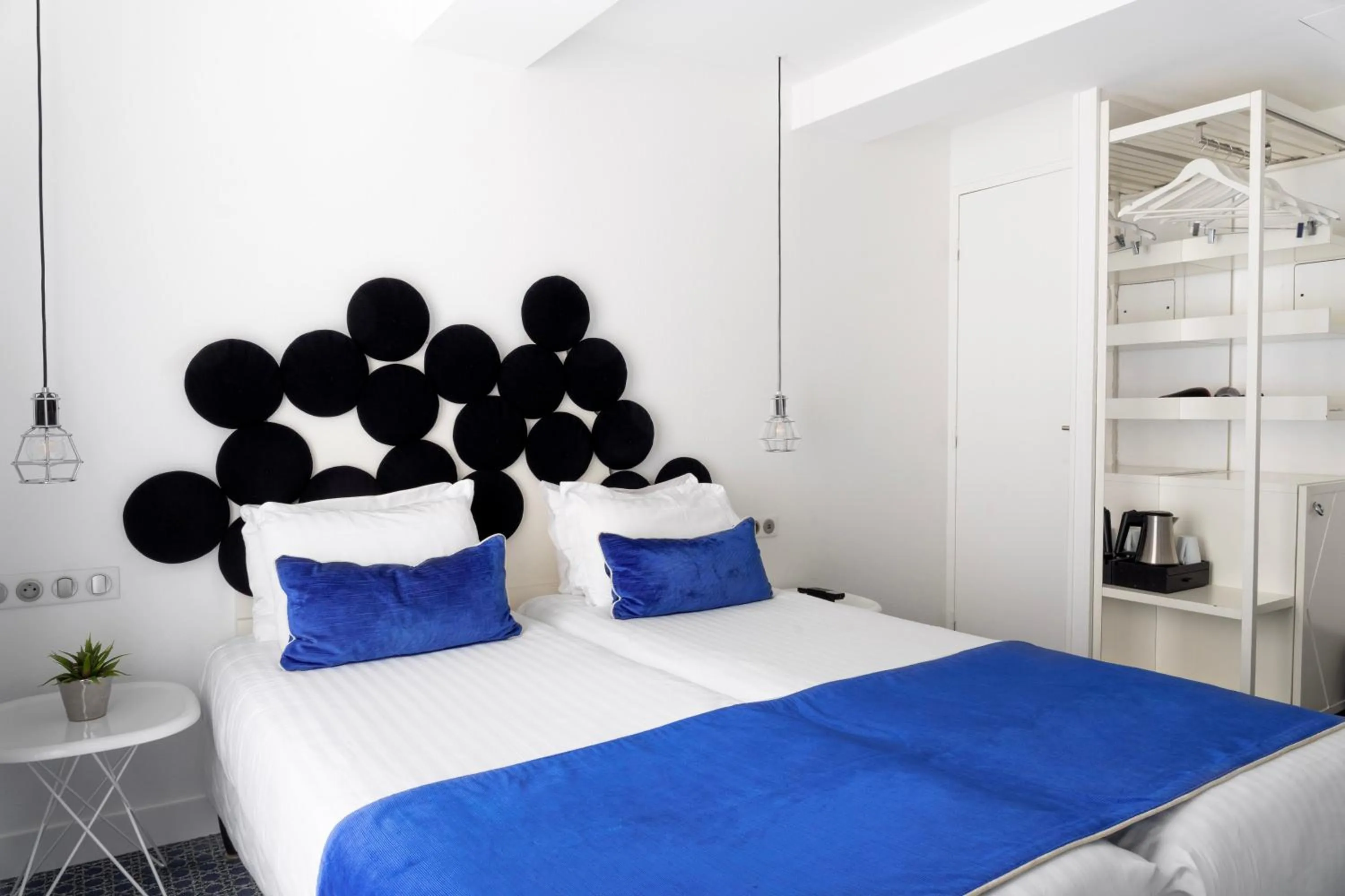 Bedroom, Bed in Hotel 34B - Astotel