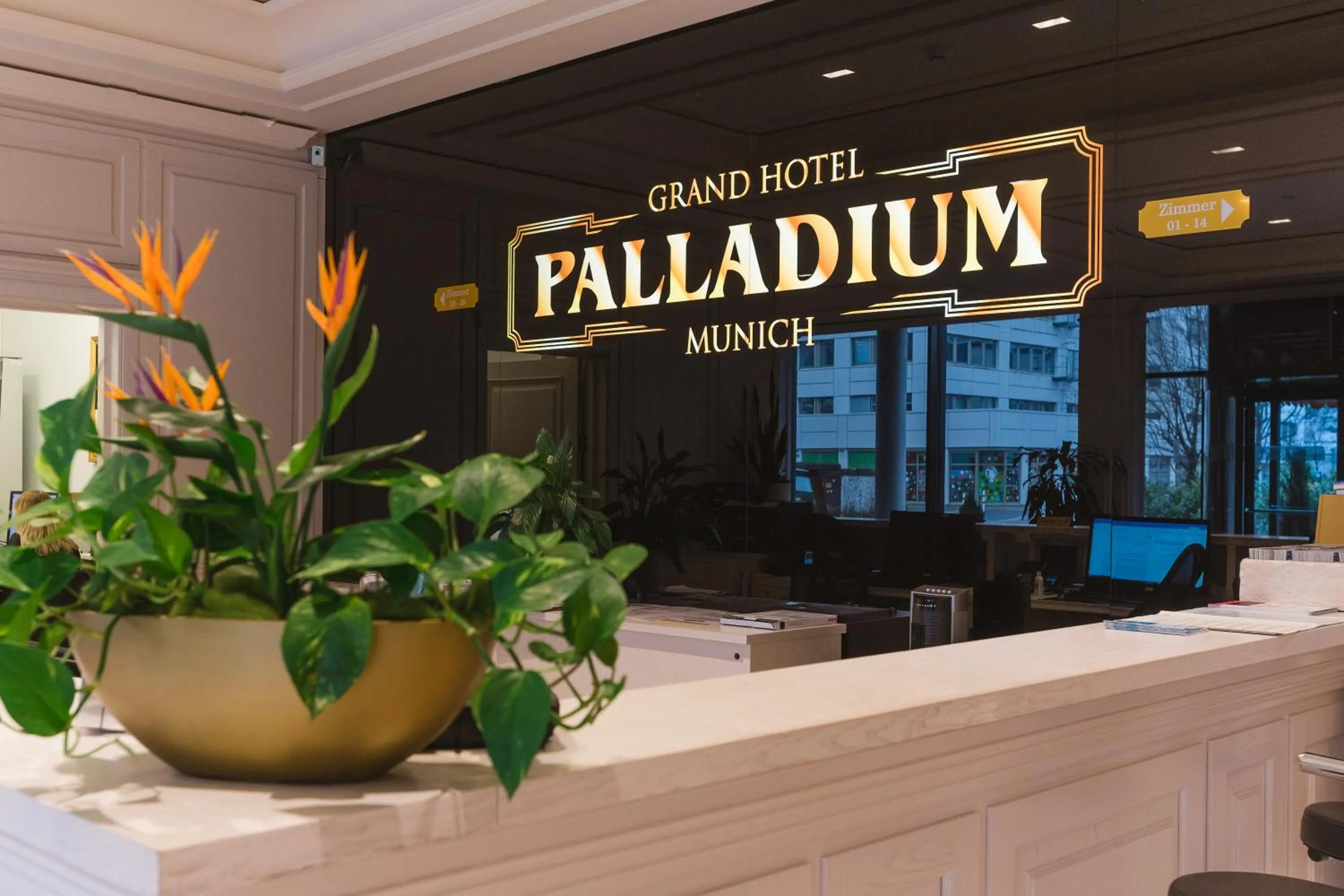 Lobby or reception in Grand Hotel Palladium