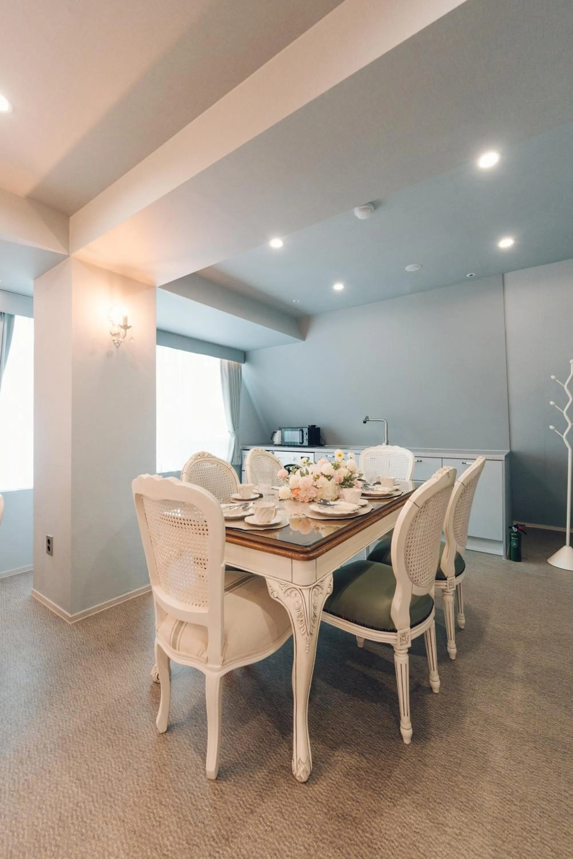 Dining area in Monthliv Jongno Jonggak Stay