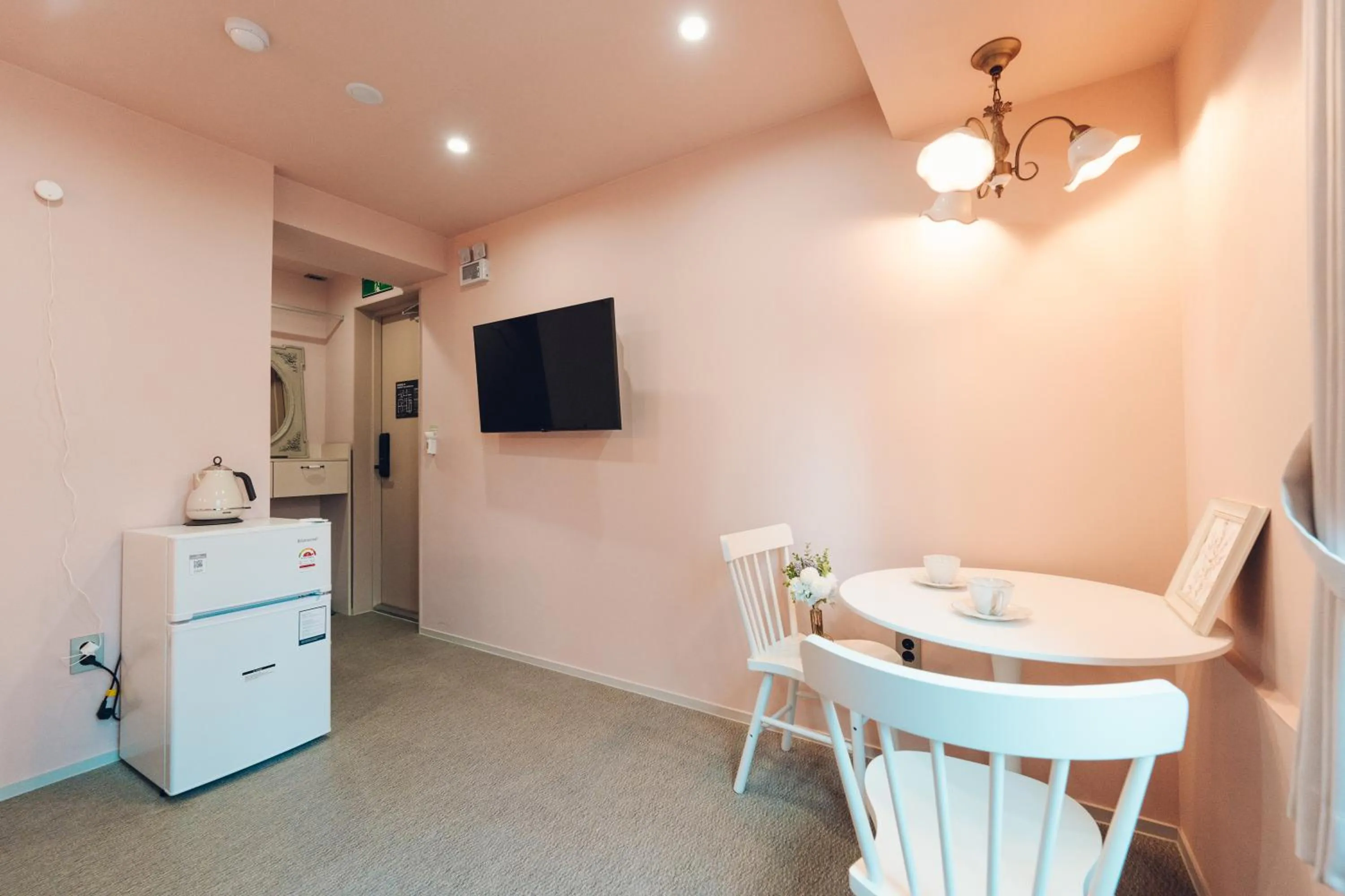 Bed in Monthliv Jongno Jonggak Stay