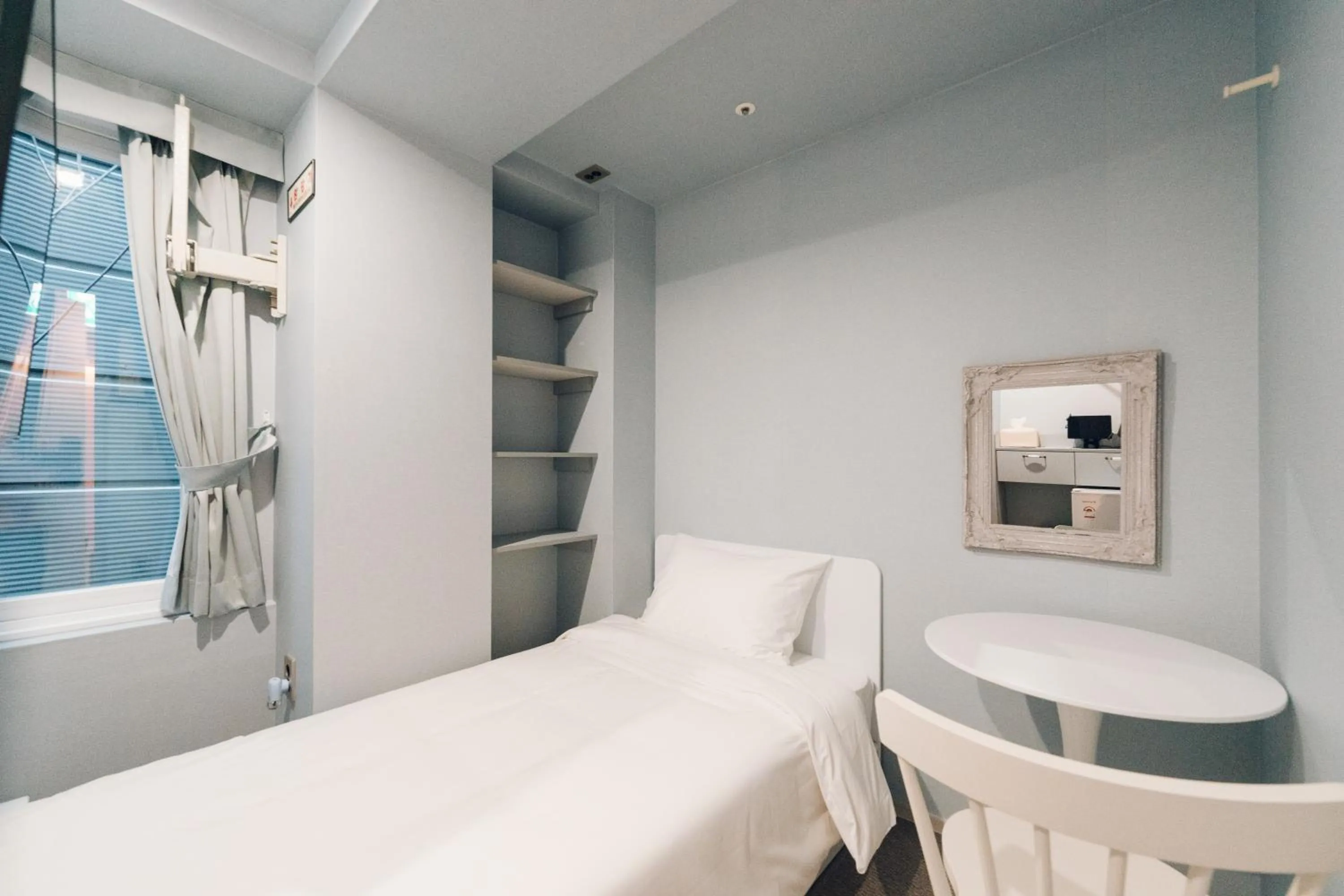 Bedroom, Bed in Monthliv Jongno Jonggak Stay