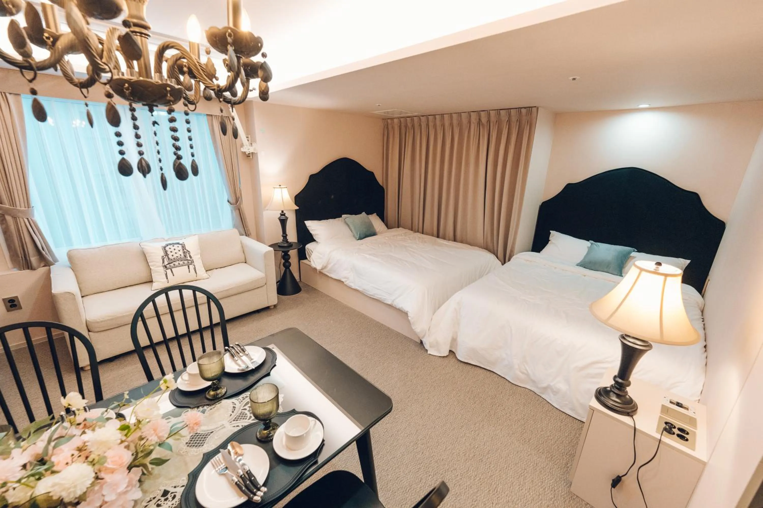 Bed in Monthliv Jongno Jonggak Stay