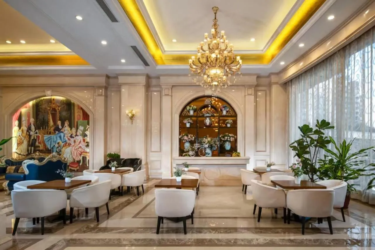 Living room in Vienna Hotel Guangzhou Baiyun International Airport