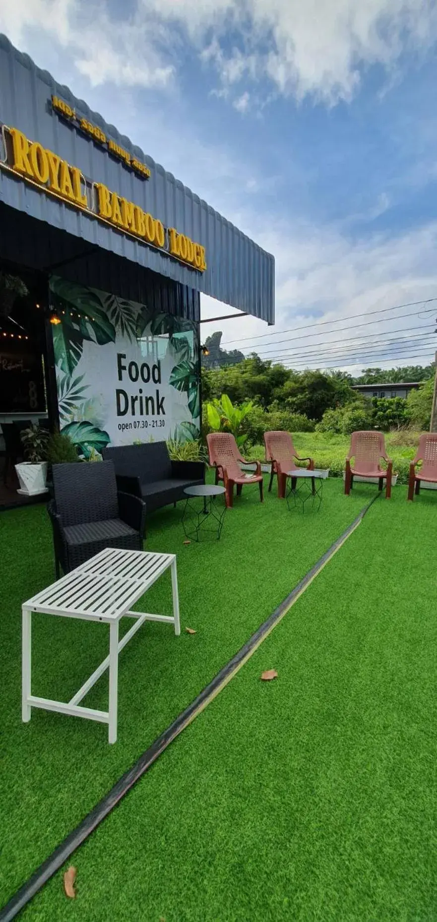 Restaurant/places to eat in Khao Sok Royal Bamboo Lodges - SHA Certified Restaurant/places to eat in Khao Sok Royal Bamboo Lodges - SHA Certified