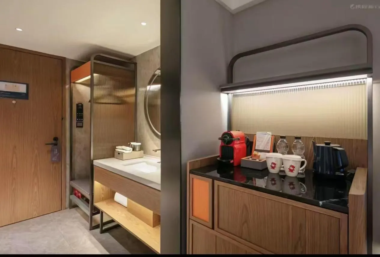 Bed in UrCove By Hyatt Shantou Xinyicheng Huanghe Road