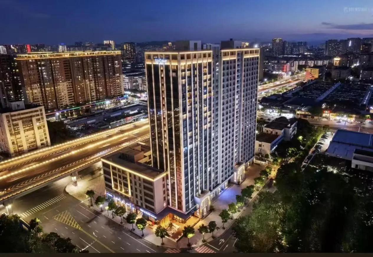 Property building in UrCove By Hyatt Shantou Xinyicheng Huanghe Road
