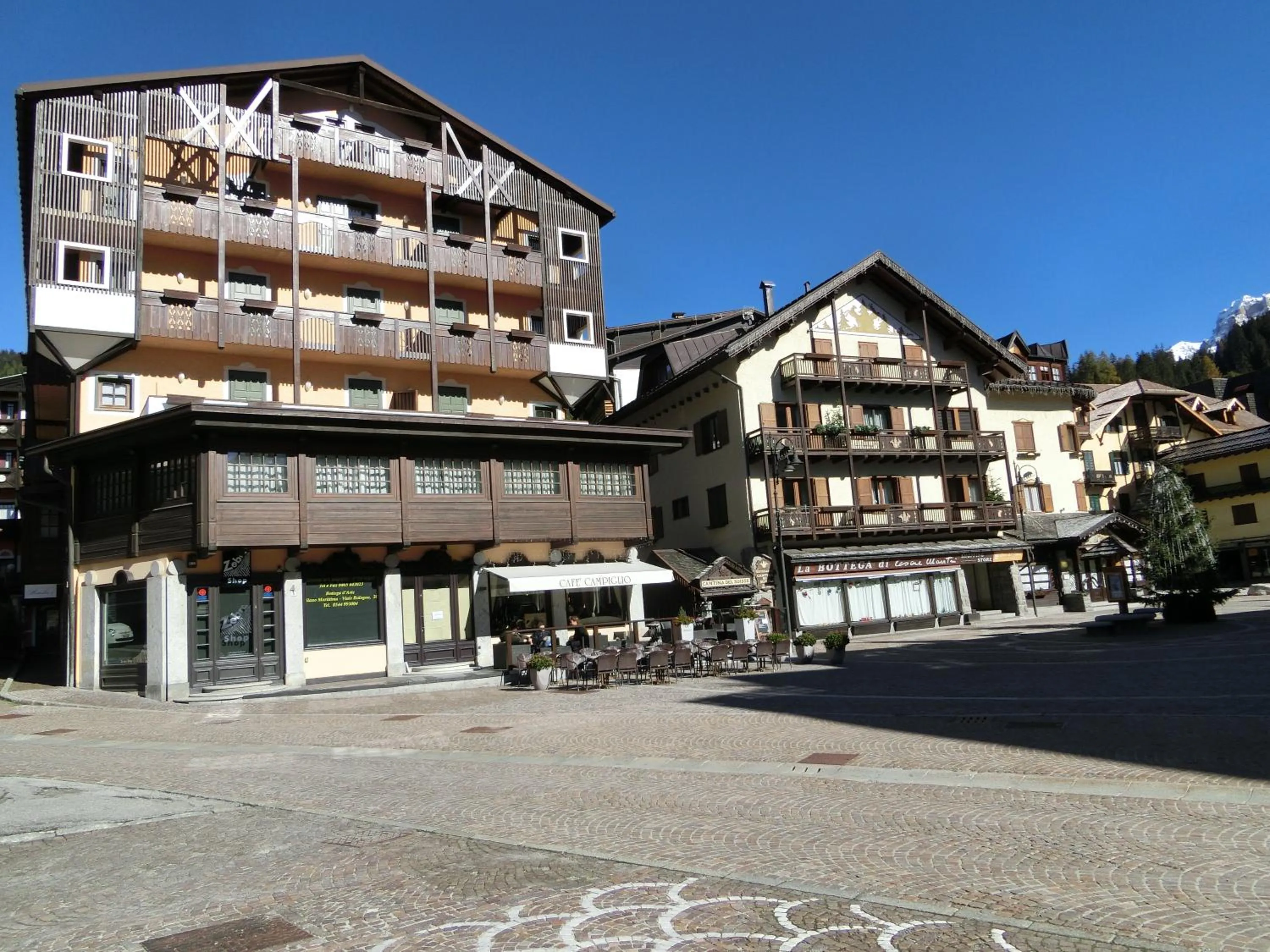 Property building in Sport Campiglio Apartment