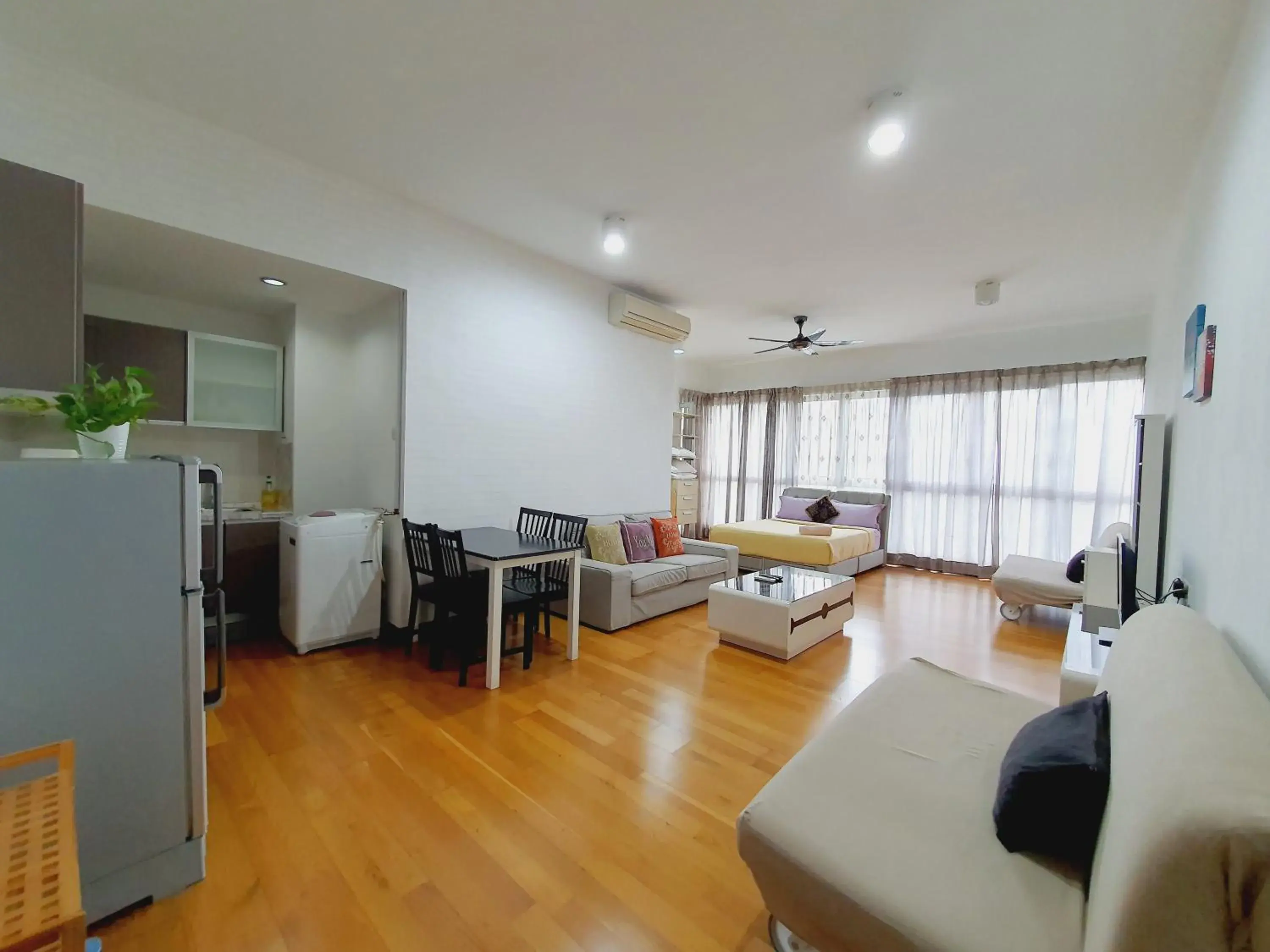 Living room in Amazing KLCC View @ Regalia Residence Living room in Amazing KLCC View @ Regalia Residence