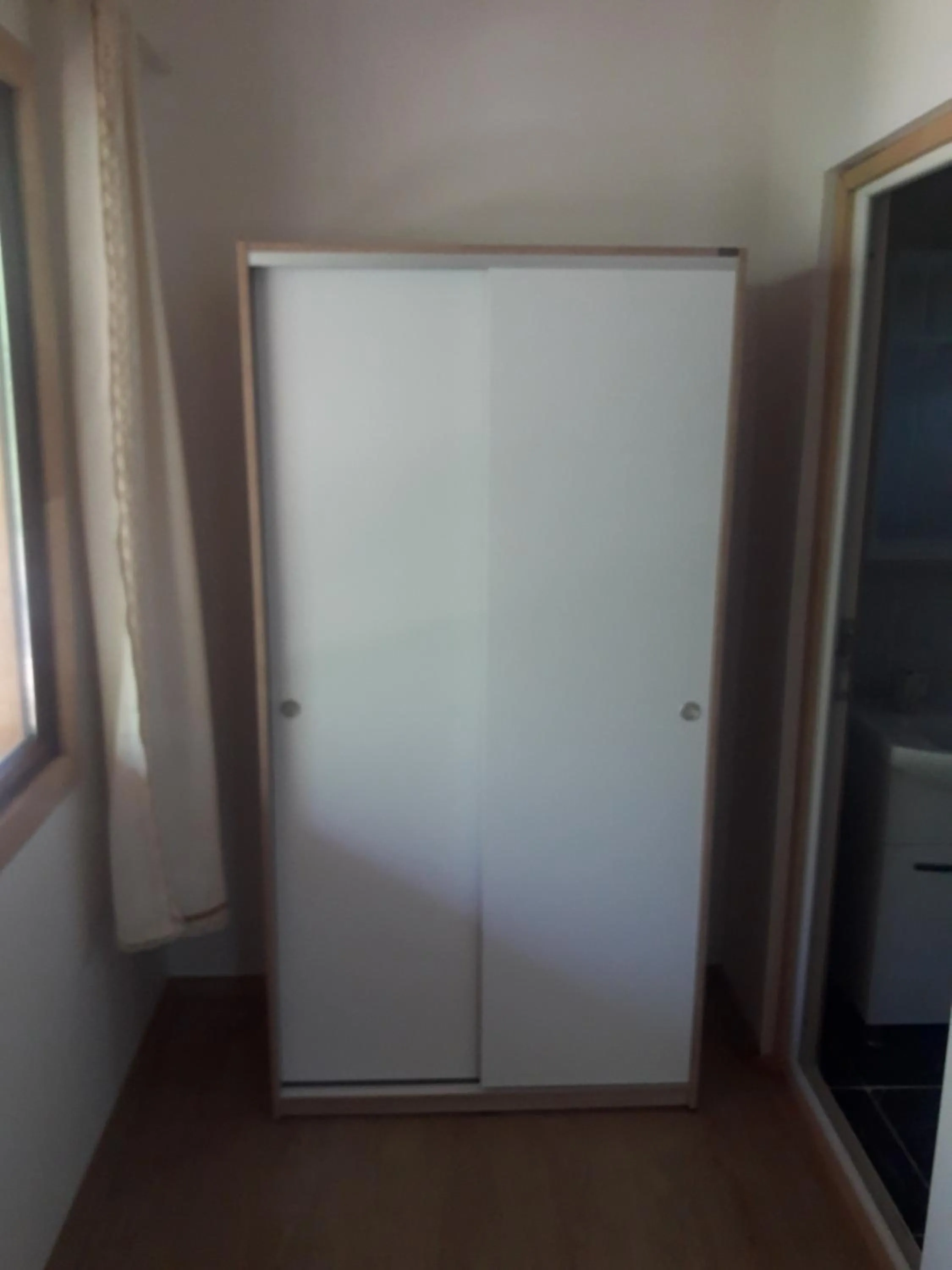 wardrobe in Bungalow Halil