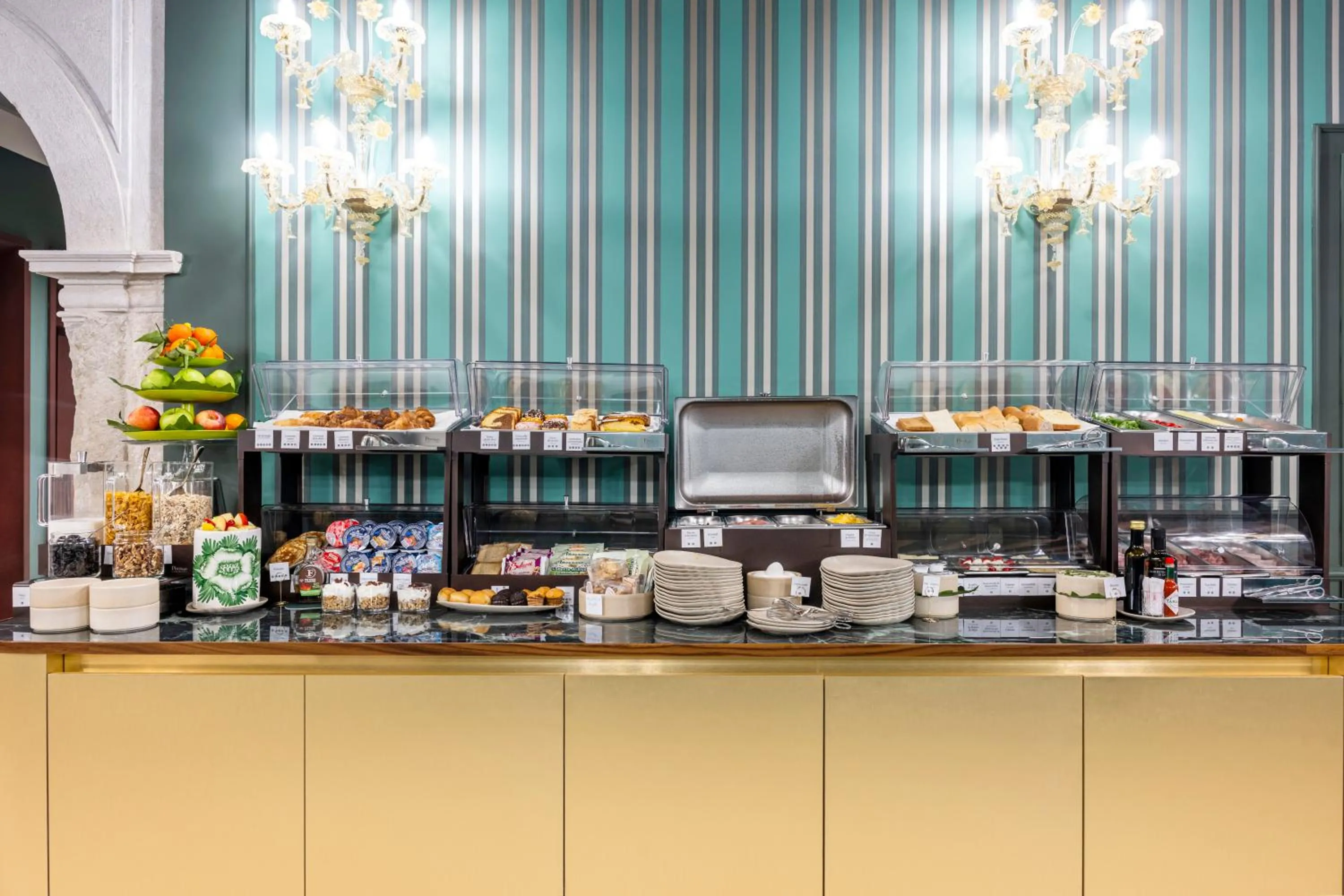 Food in Hotel Villa Viridia