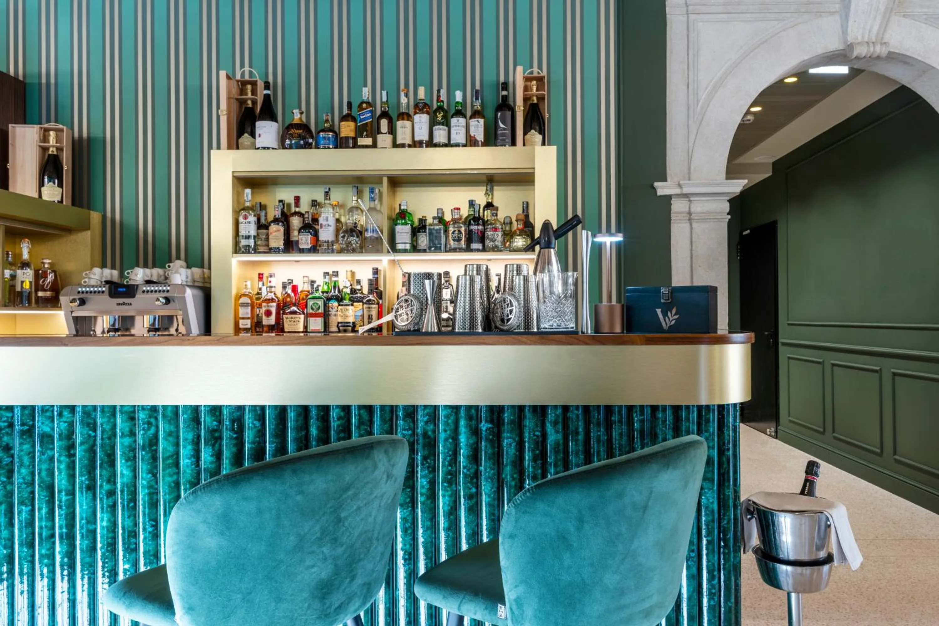 Lounge or bar in Hotel Villa Viridia