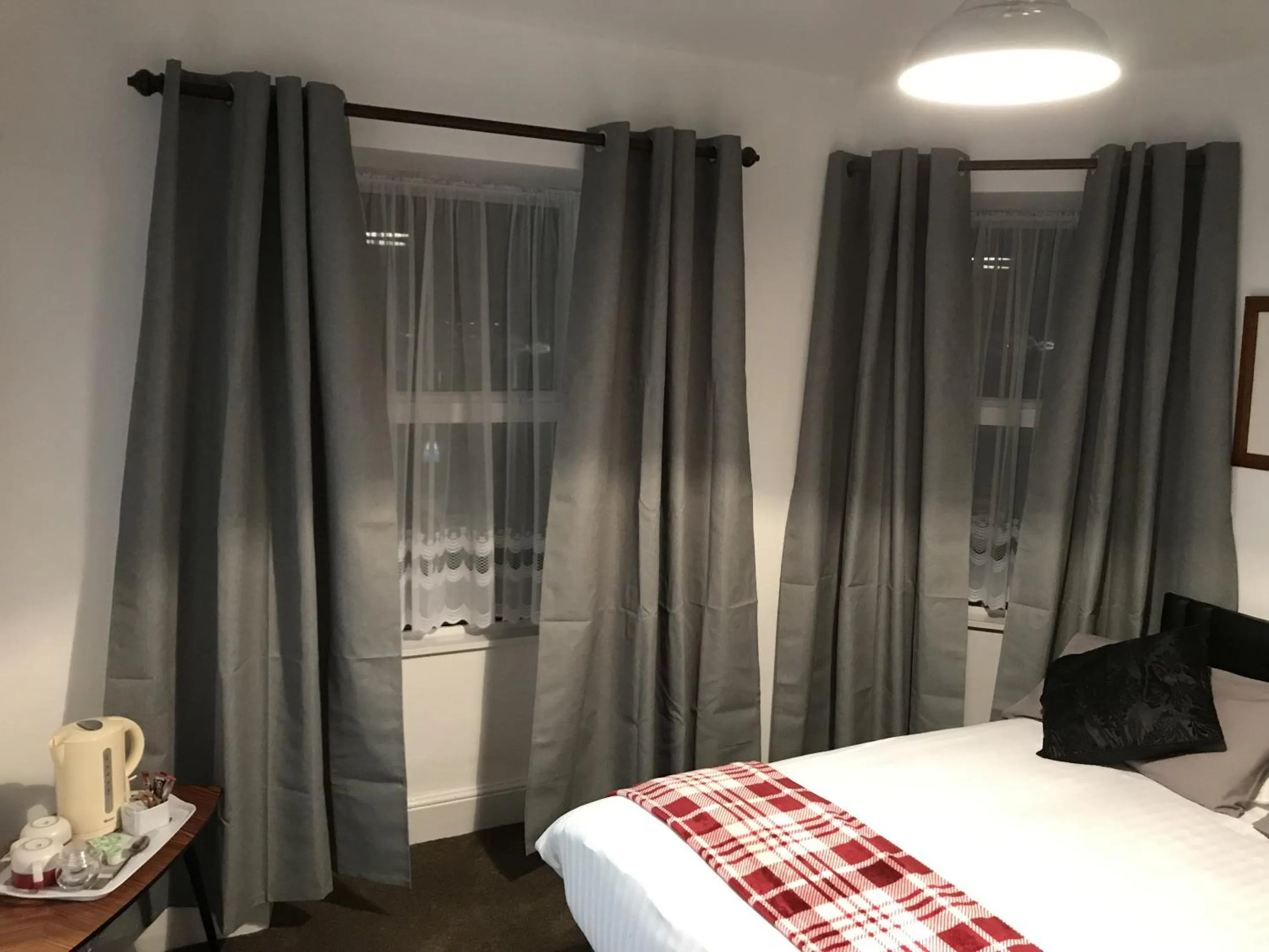Double Room with Private Bathroom in The Victoria Hotel