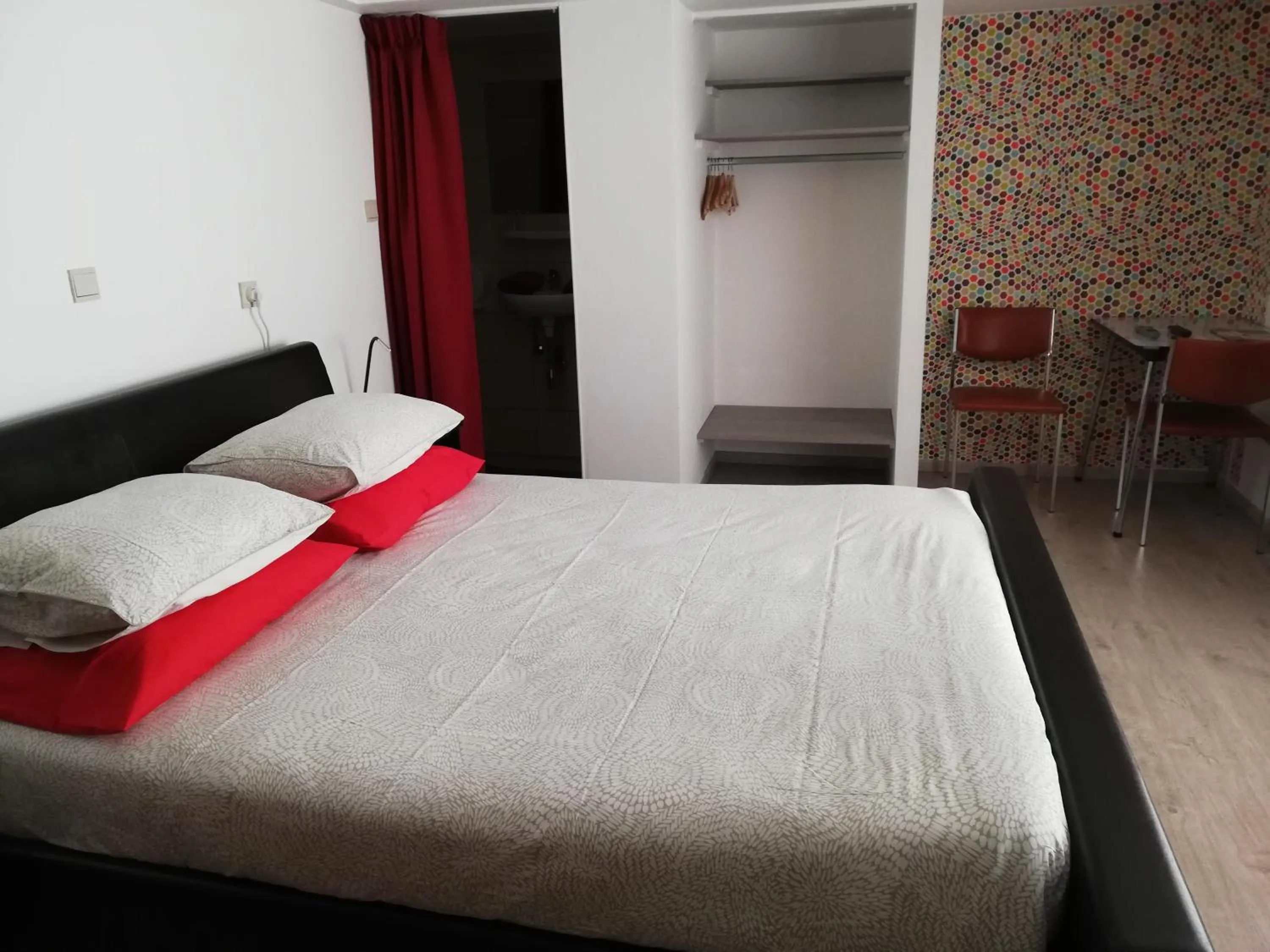 Bed in Kokodor