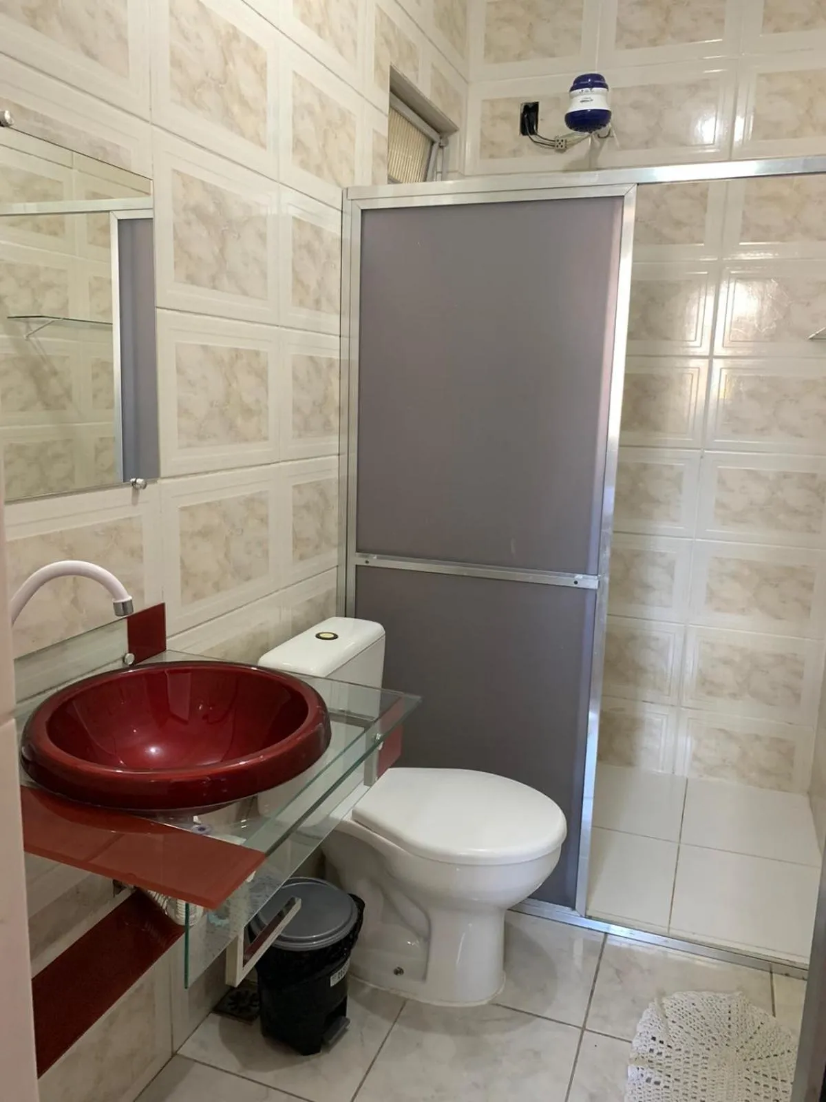 Bathroom in Quartos Em Casa In Caxias da Paraíso