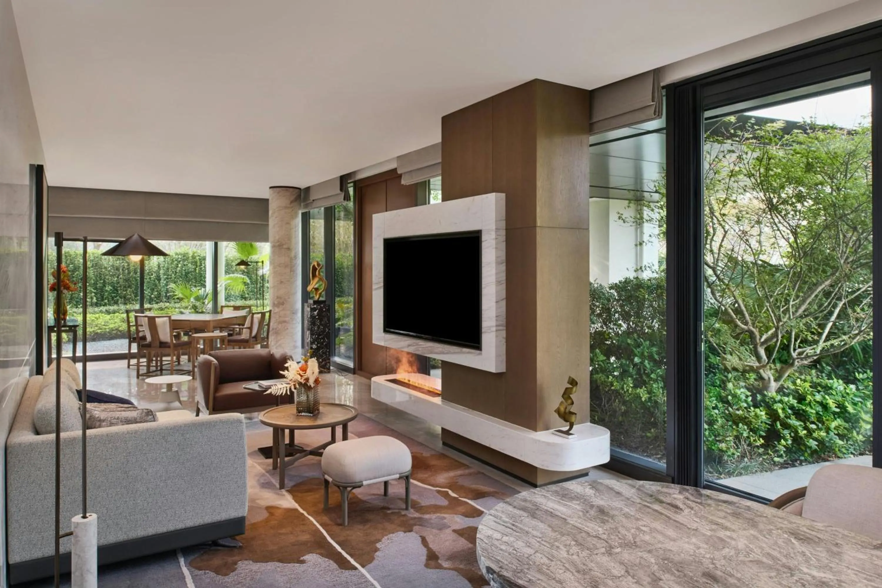Living room in Suzhou Marriott Hotel Yangcheng Lake