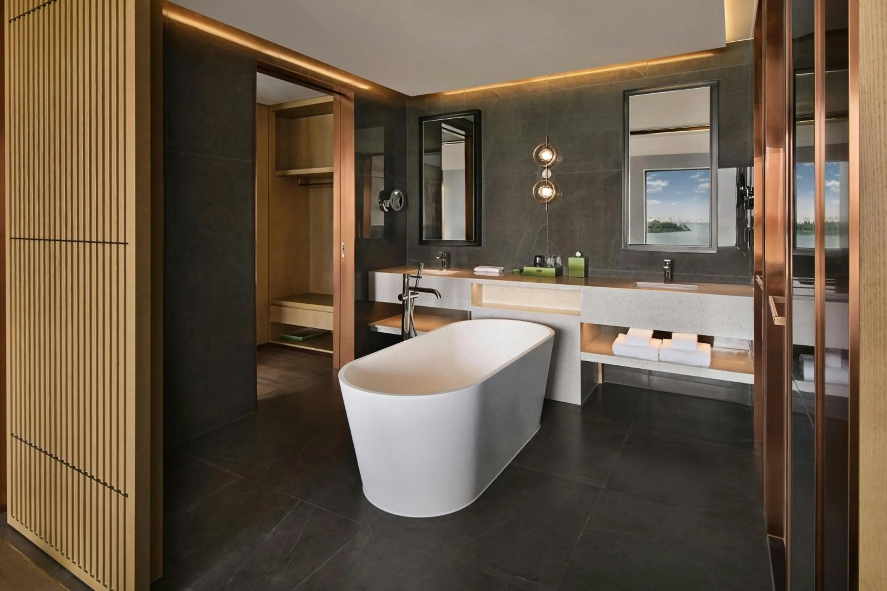 Bathroom in Suzhou Marriott Hotel Yangcheng Lake