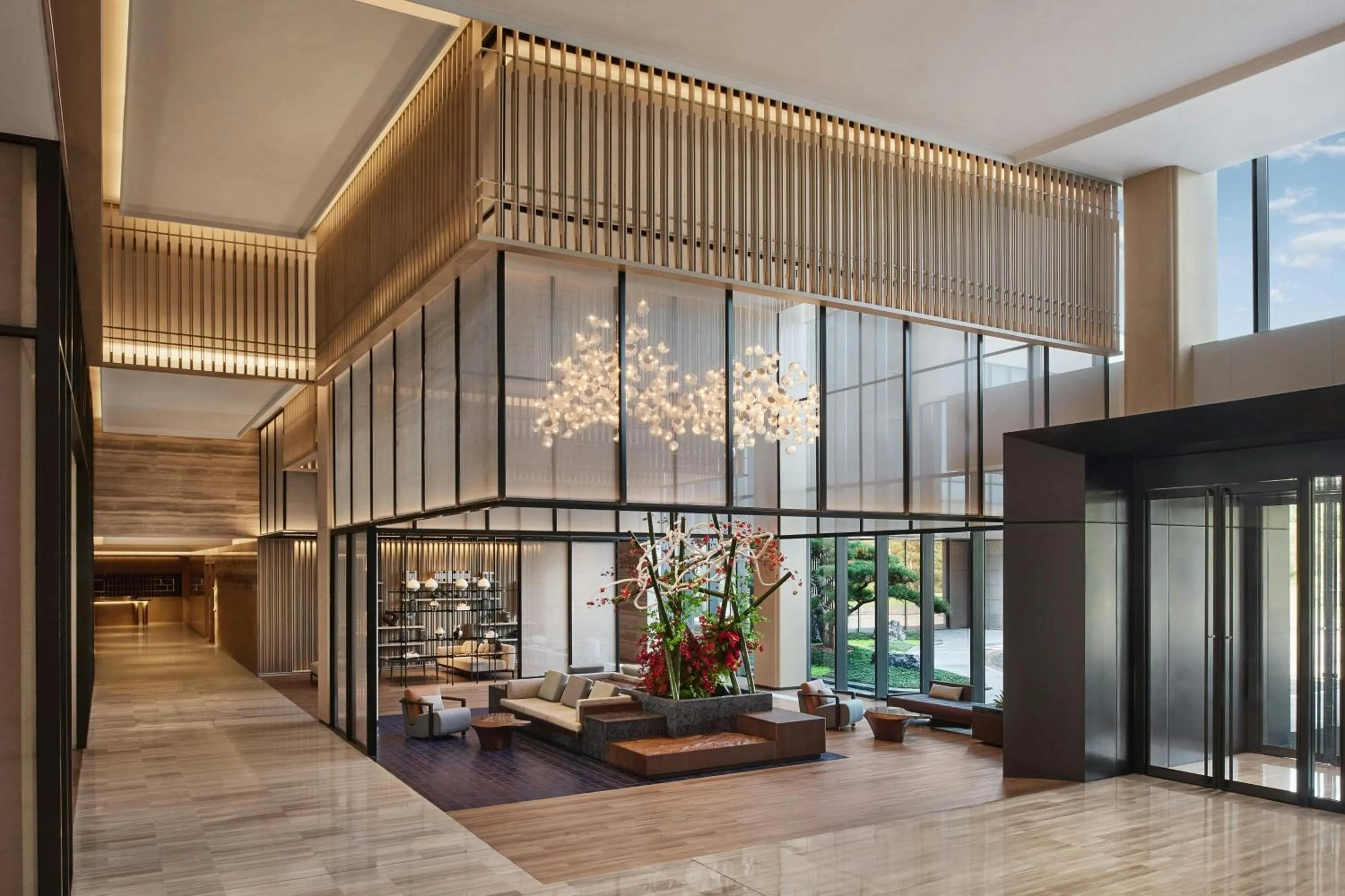 Lobby or reception in Suzhou Marriott Hotel Yangcheng Lake
