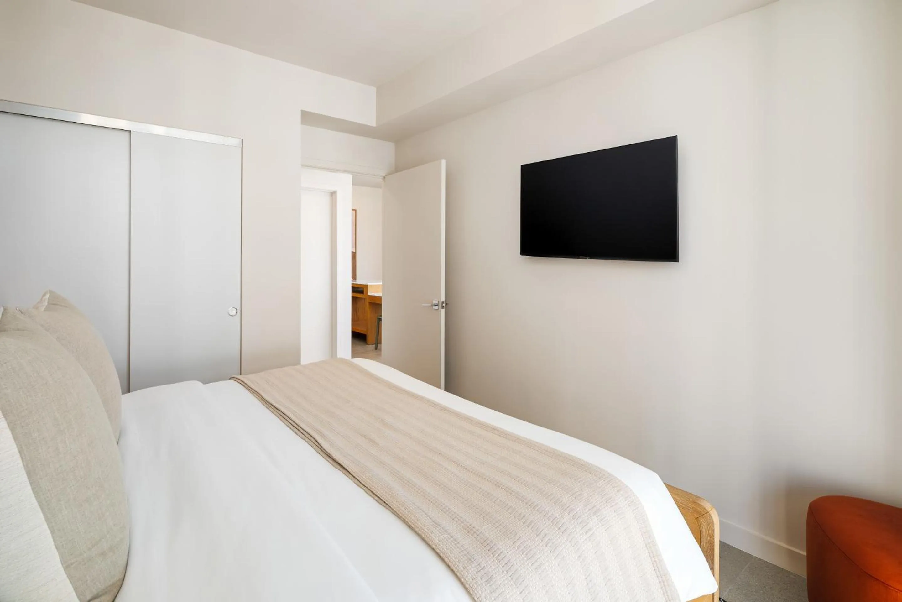 Bedroom, Bed in The Crosby Miami Worldcenter
