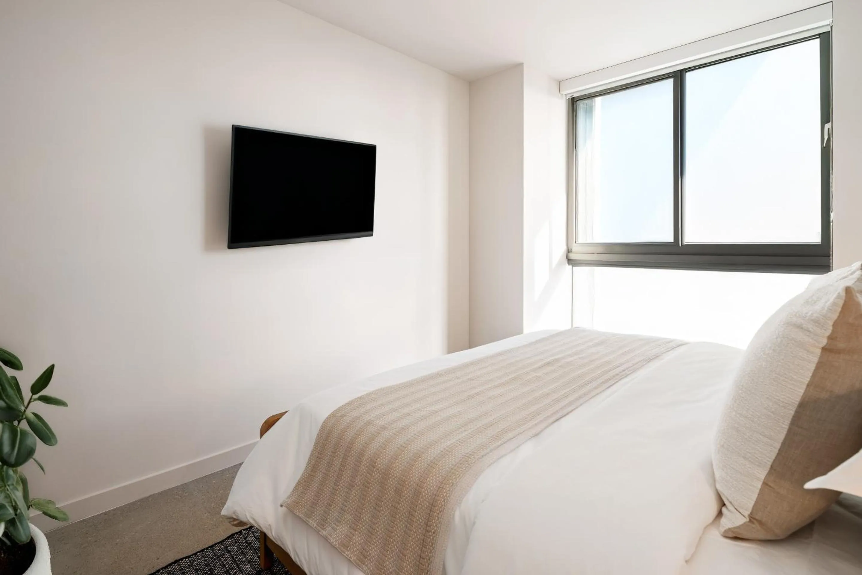 Bedroom, Bed in The Crosby Miami Worldcenter