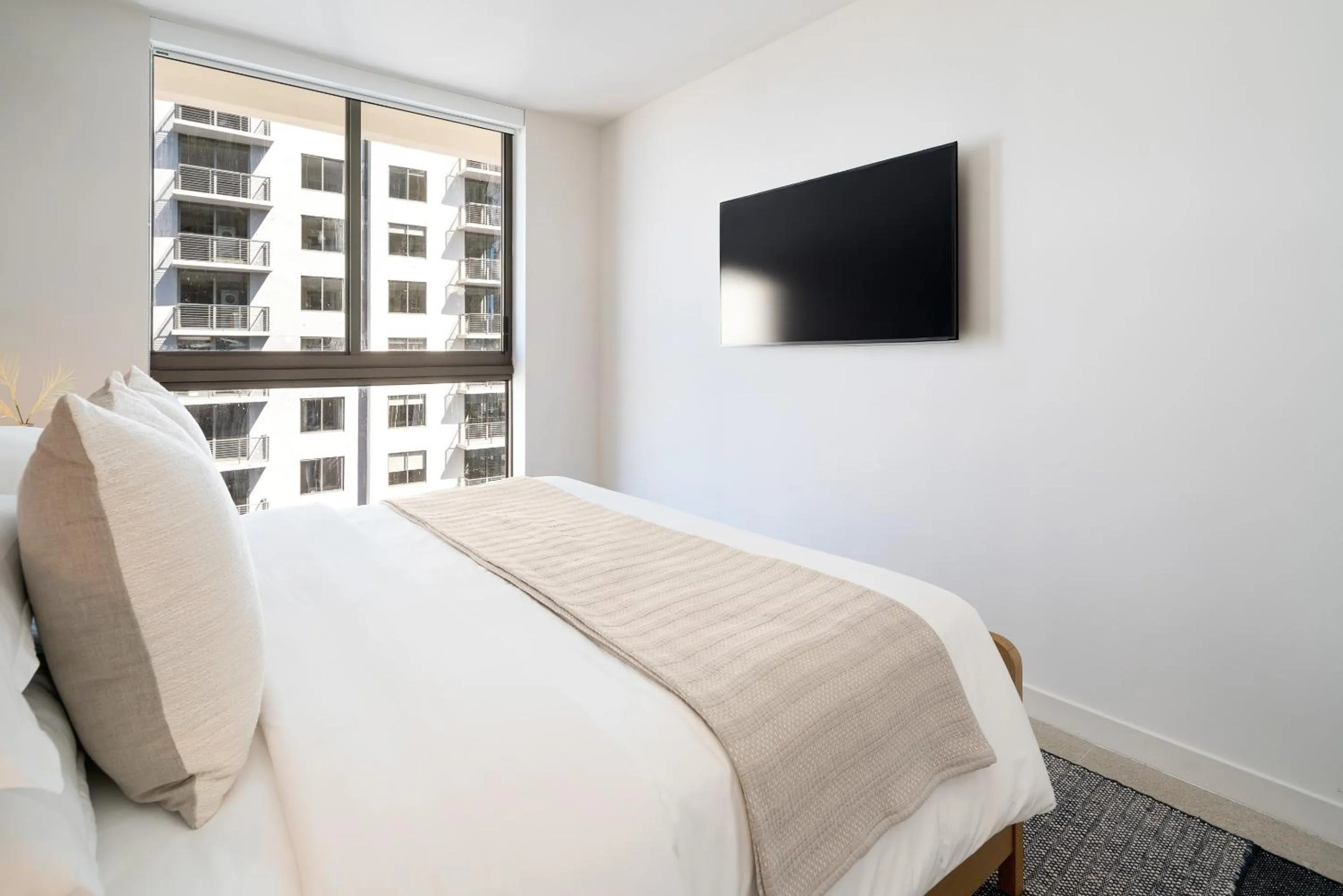 Bedroom, Bed in The Crosby Miami Worldcenter