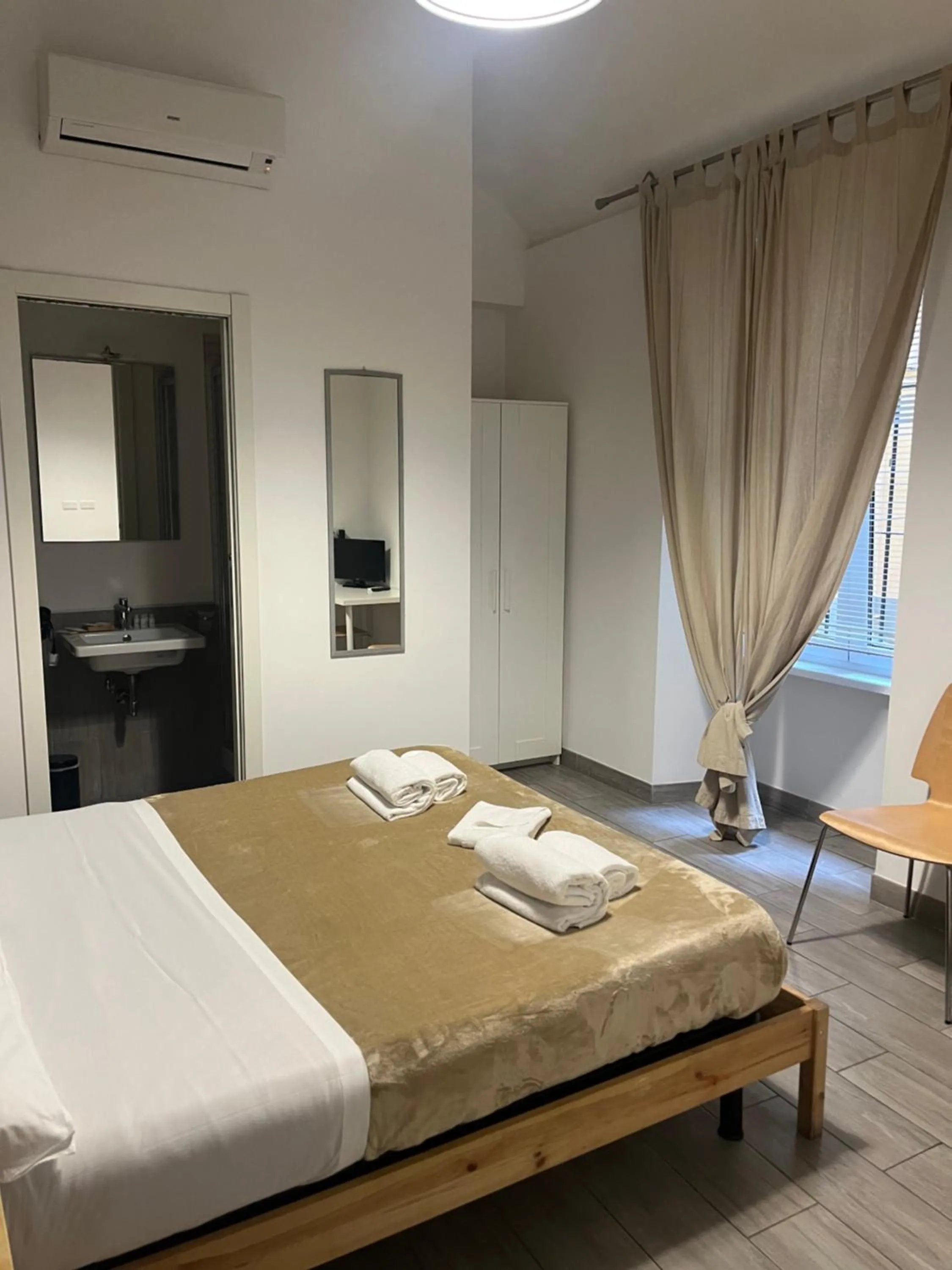 Bed in Etruska Porta Pia Guesthouse