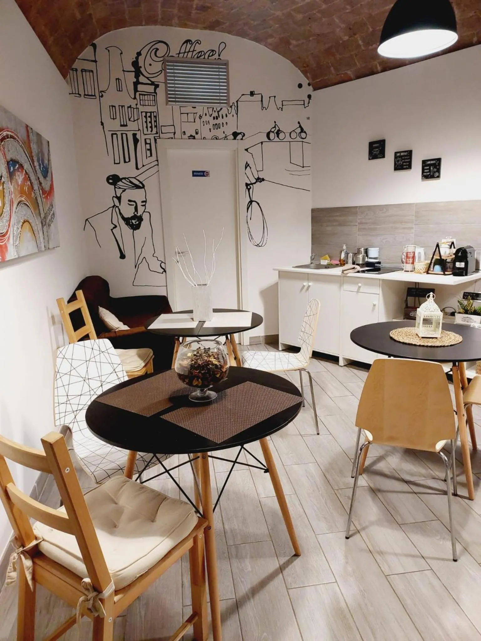 Kitchen or kitchenette in Etruska Porta Pia Guesthouse