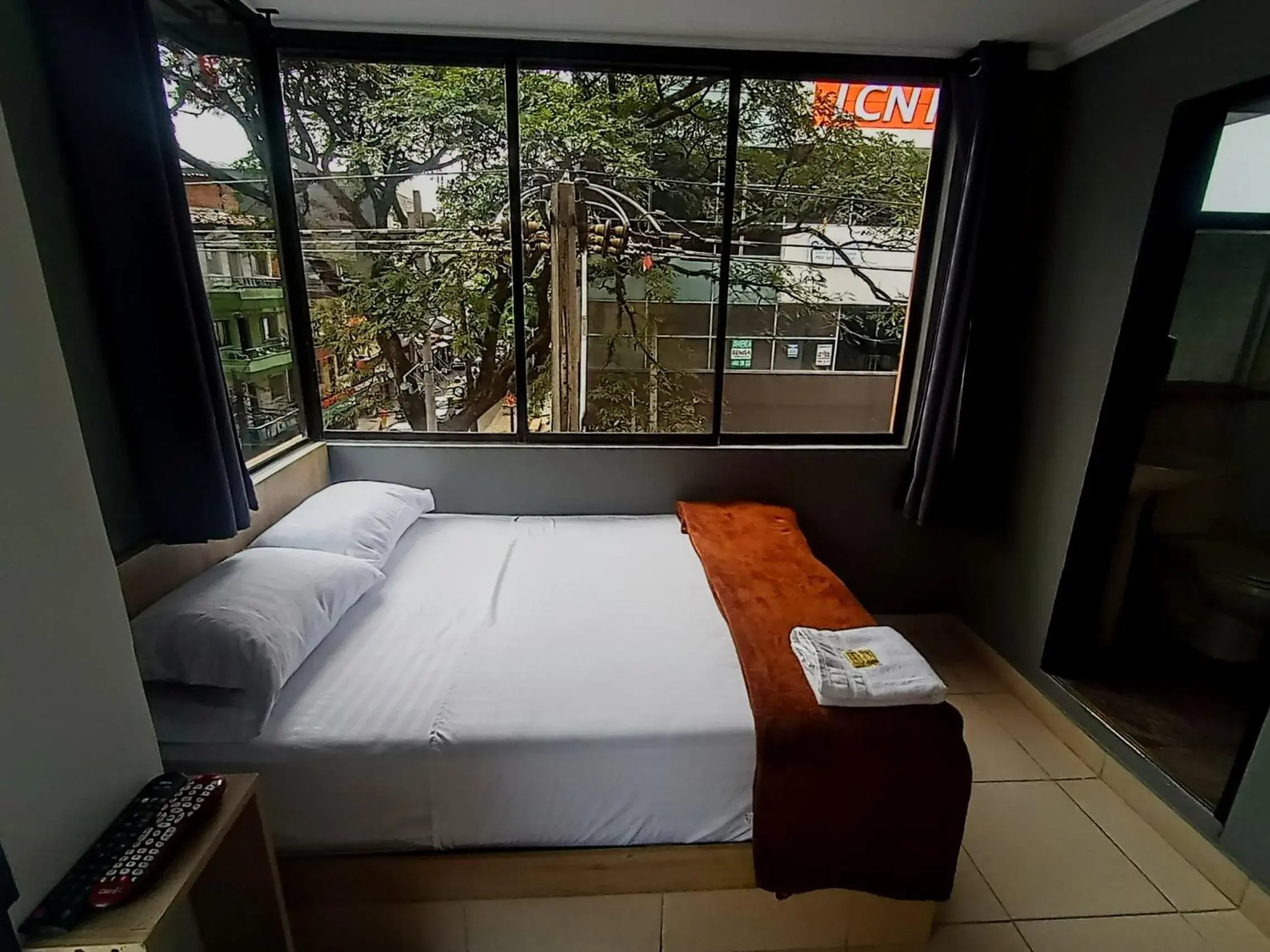 Bed in Hotel Ruiseñor Itagui Bed in Hotel Ruiseñor Itagui