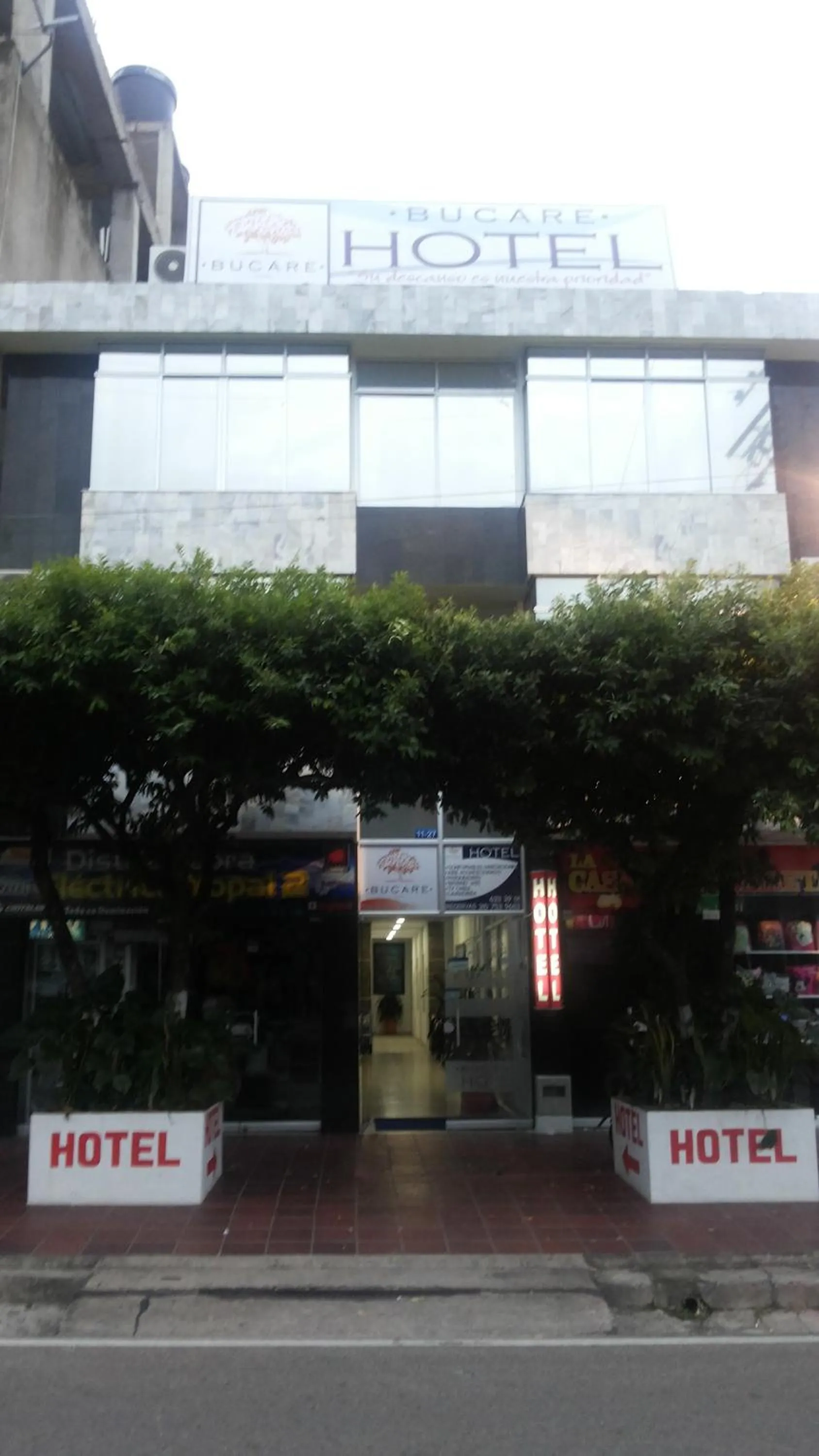Property building in Hotel Bucare