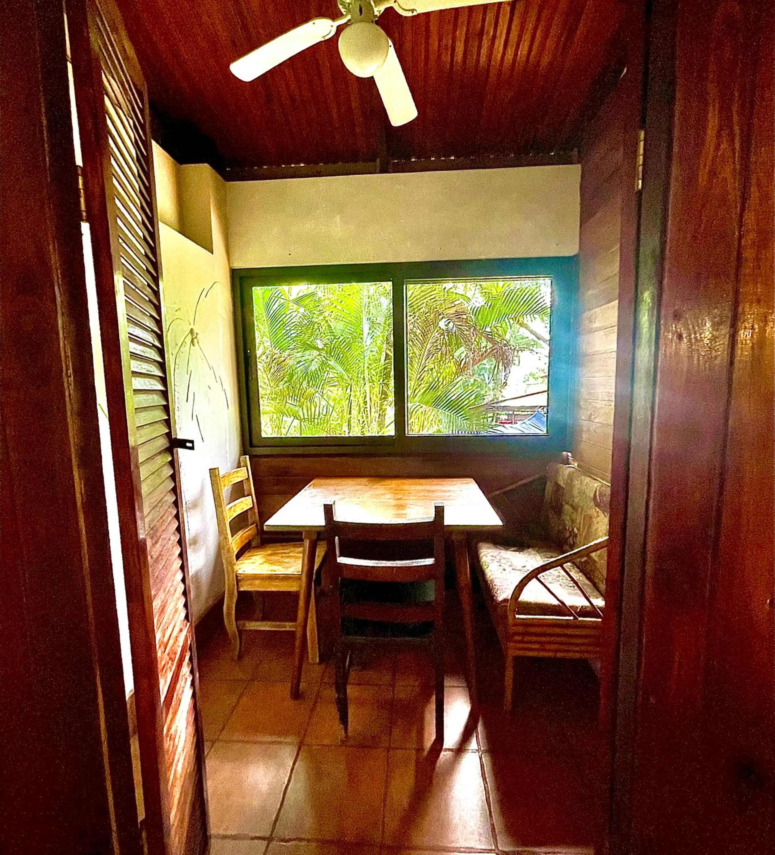 Dining area in Rio Lindo Hotel