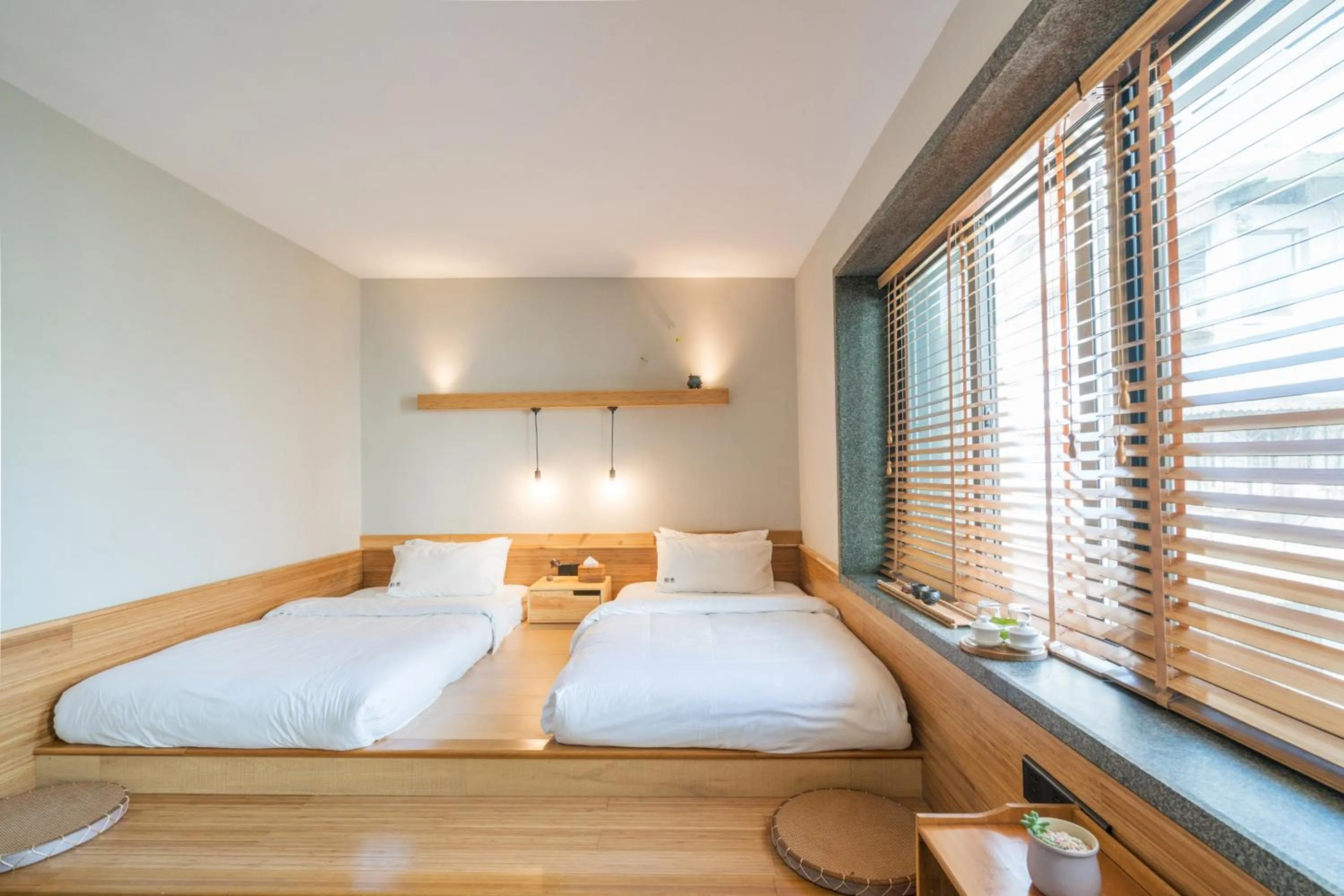 Bed in Zen Tea House Seven Stars Park