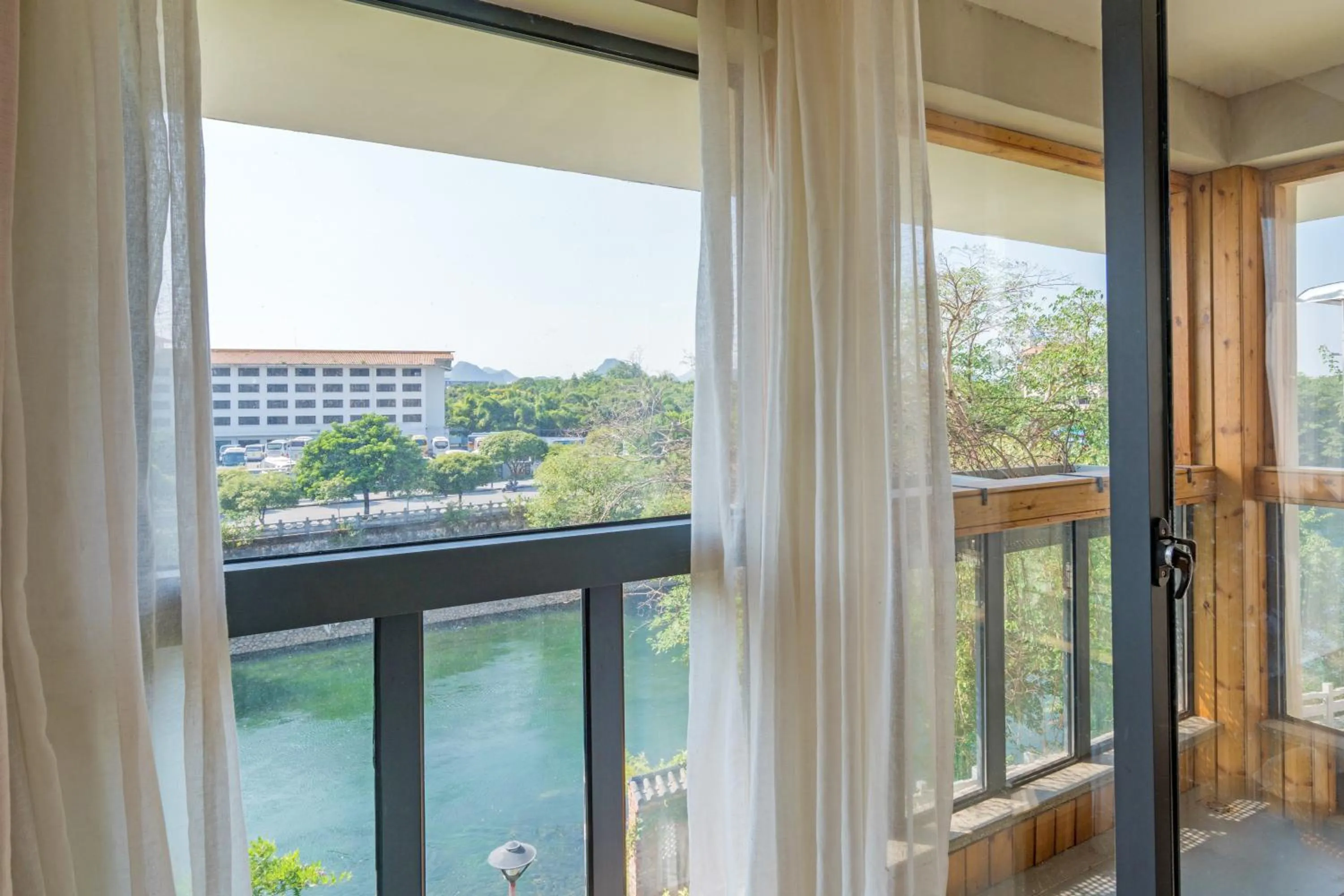 Day in Zen Tea House Seven Stars Park