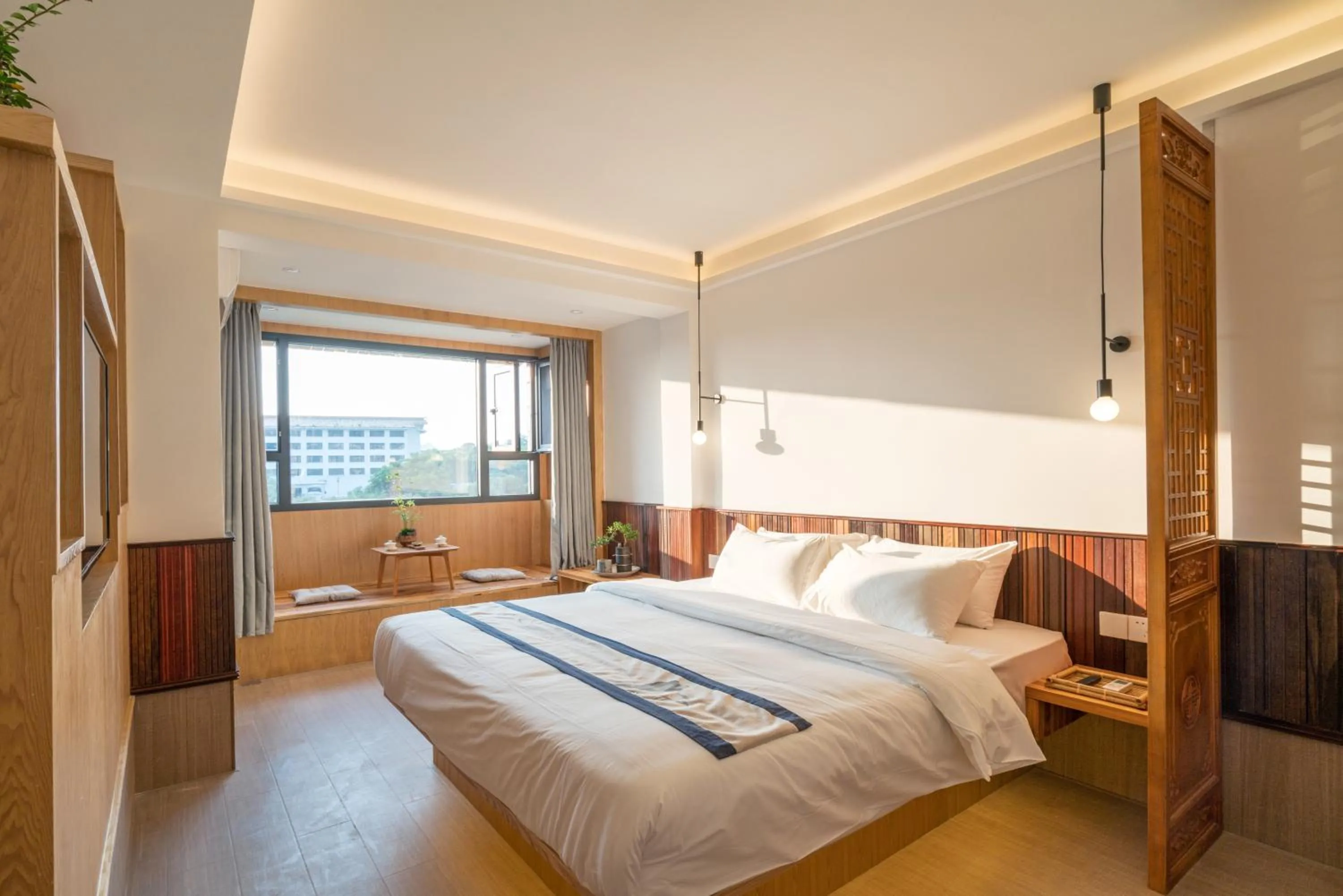 Photo of the whole room, Bed in Zen Tea House Seven Stars Park