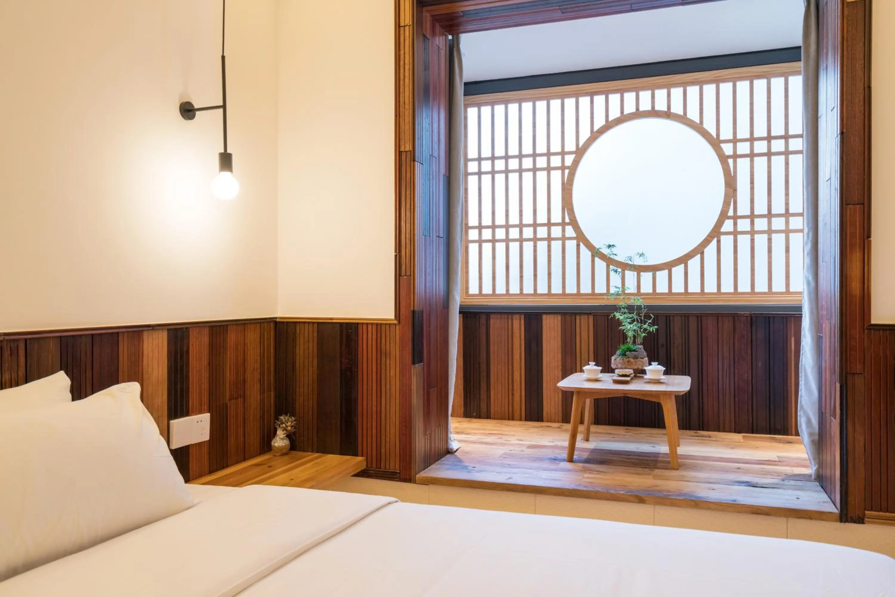 Photo of the whole room, Bed in Zen Tea House Seven Stars Park