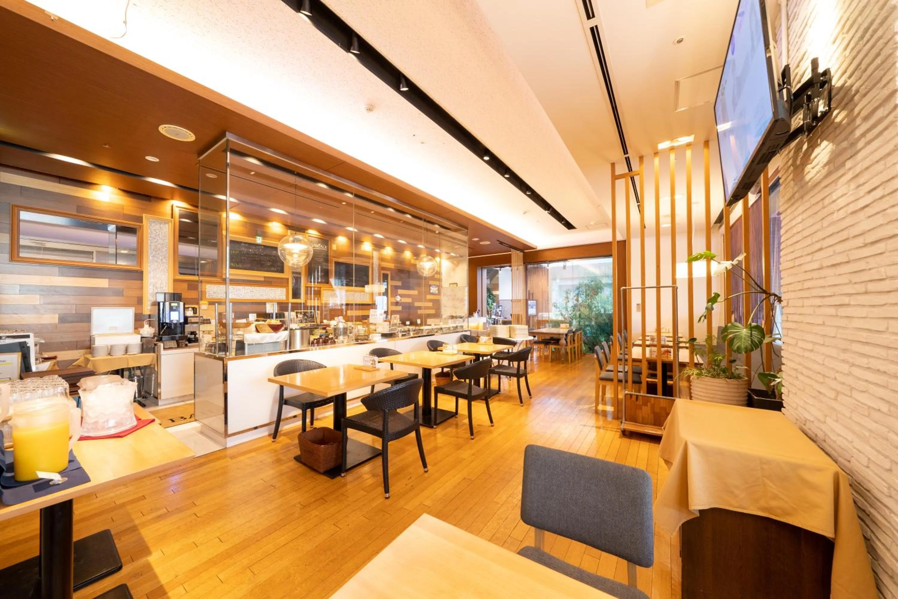 Restaurant/places to eat in Hotel Terrace The Square Hitachi