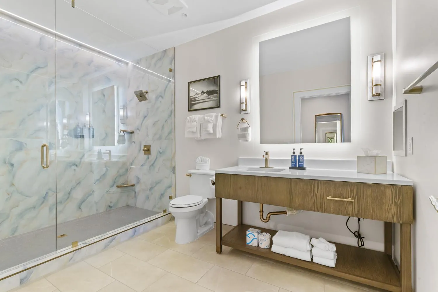 Shower in Harbor Suites at Harborwalk Village