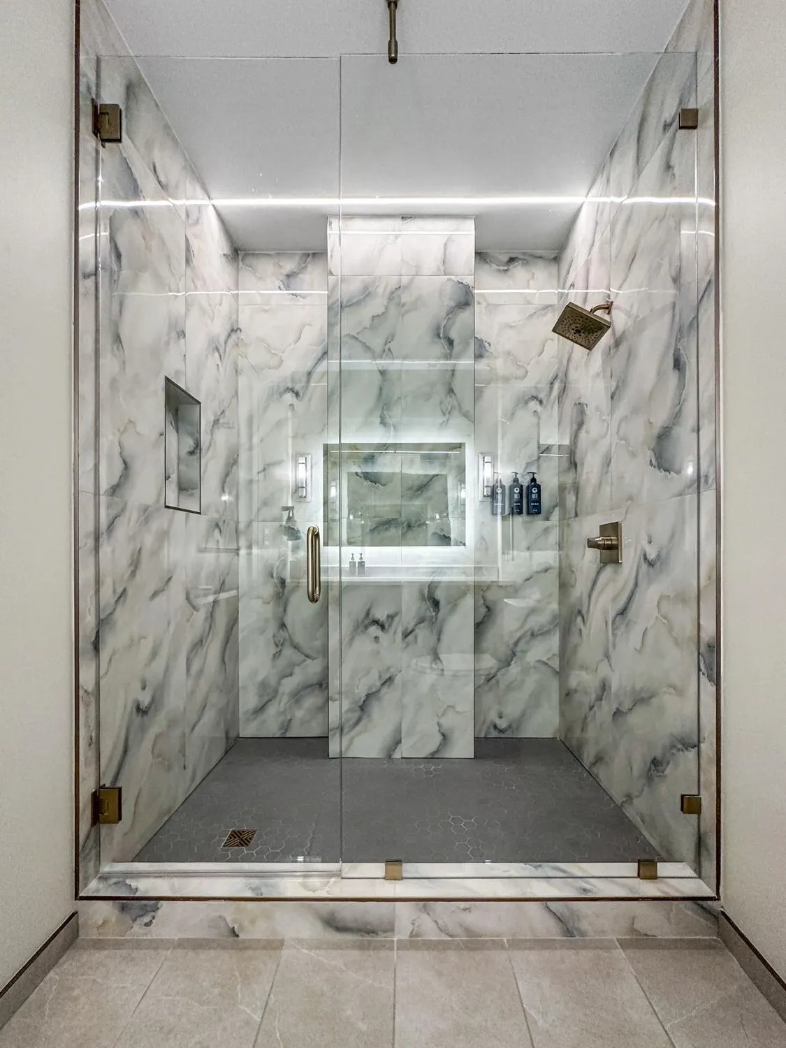 Shower in Harbor Suites at Harborwalk Village