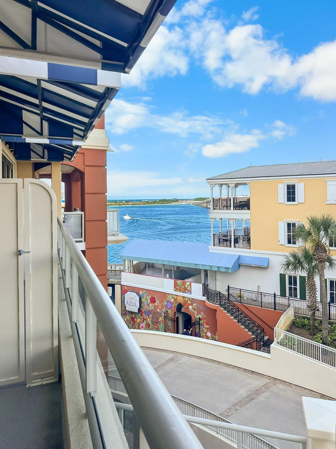 Balcony/Terrace in Harbor Suites at Harborwalk Village