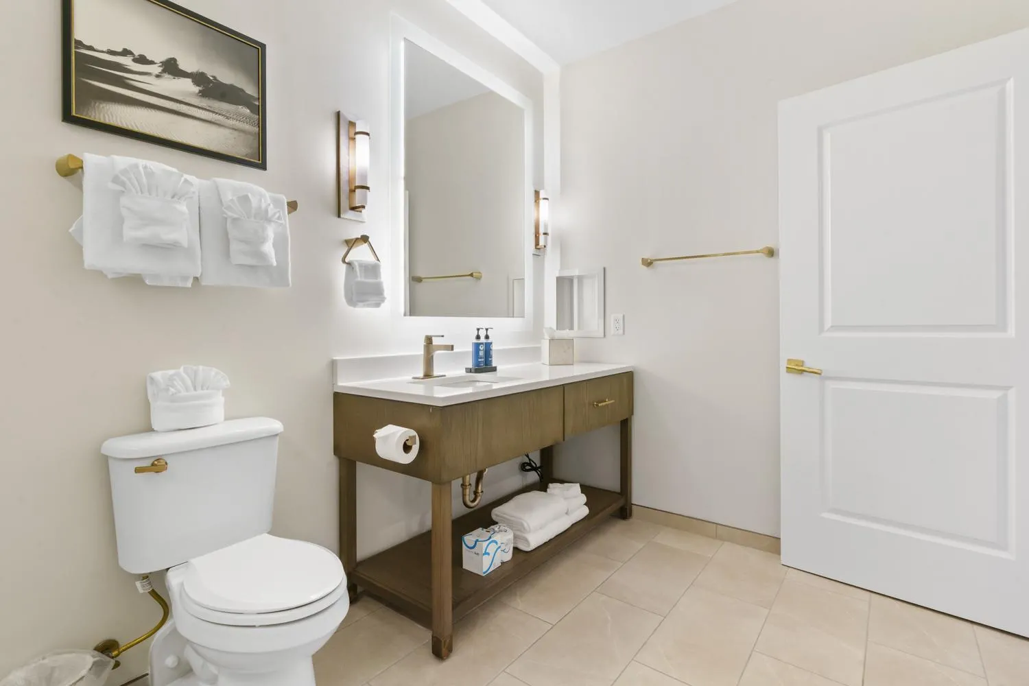 Bathroom in Harbor Suites at Harborwalk Village