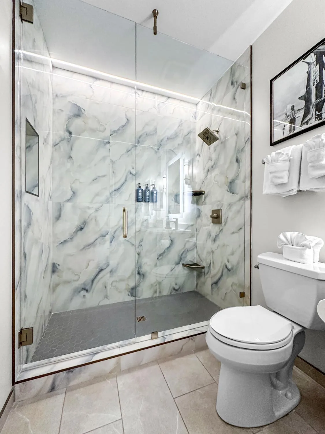 Shower in Harbor Suites at Harborwalk Village