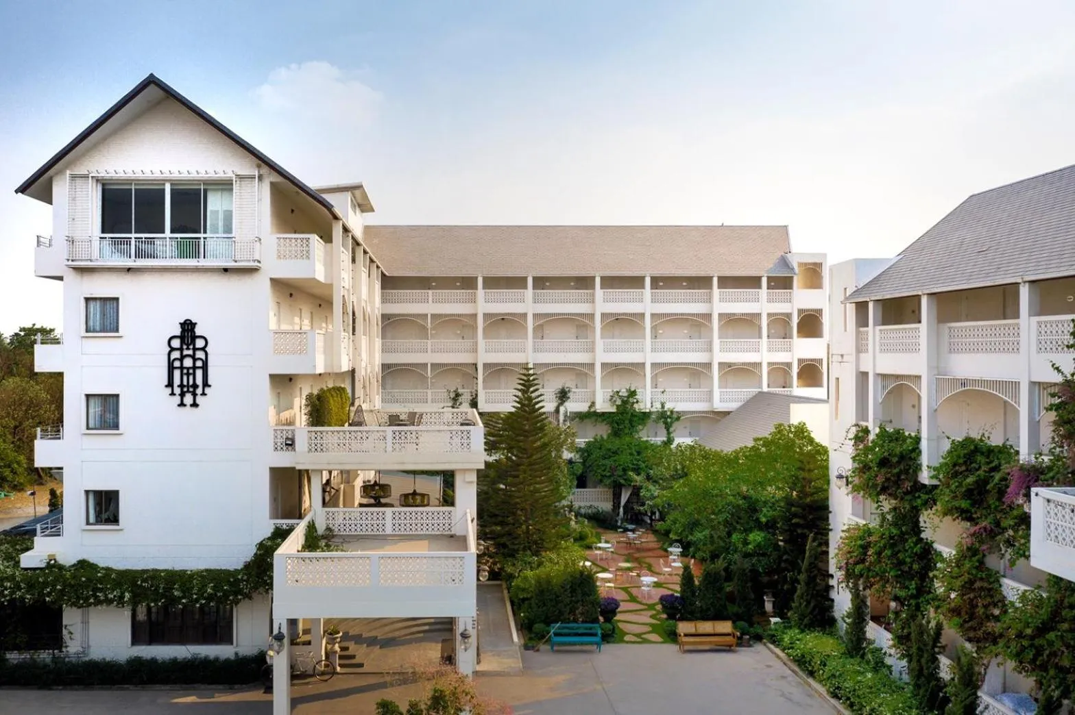 Property building in Koranaree Courtyard Boutique Hotel