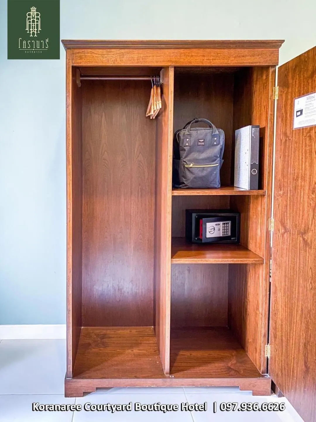 wardrobe in Koranaree Courtyard Boutique Hotel