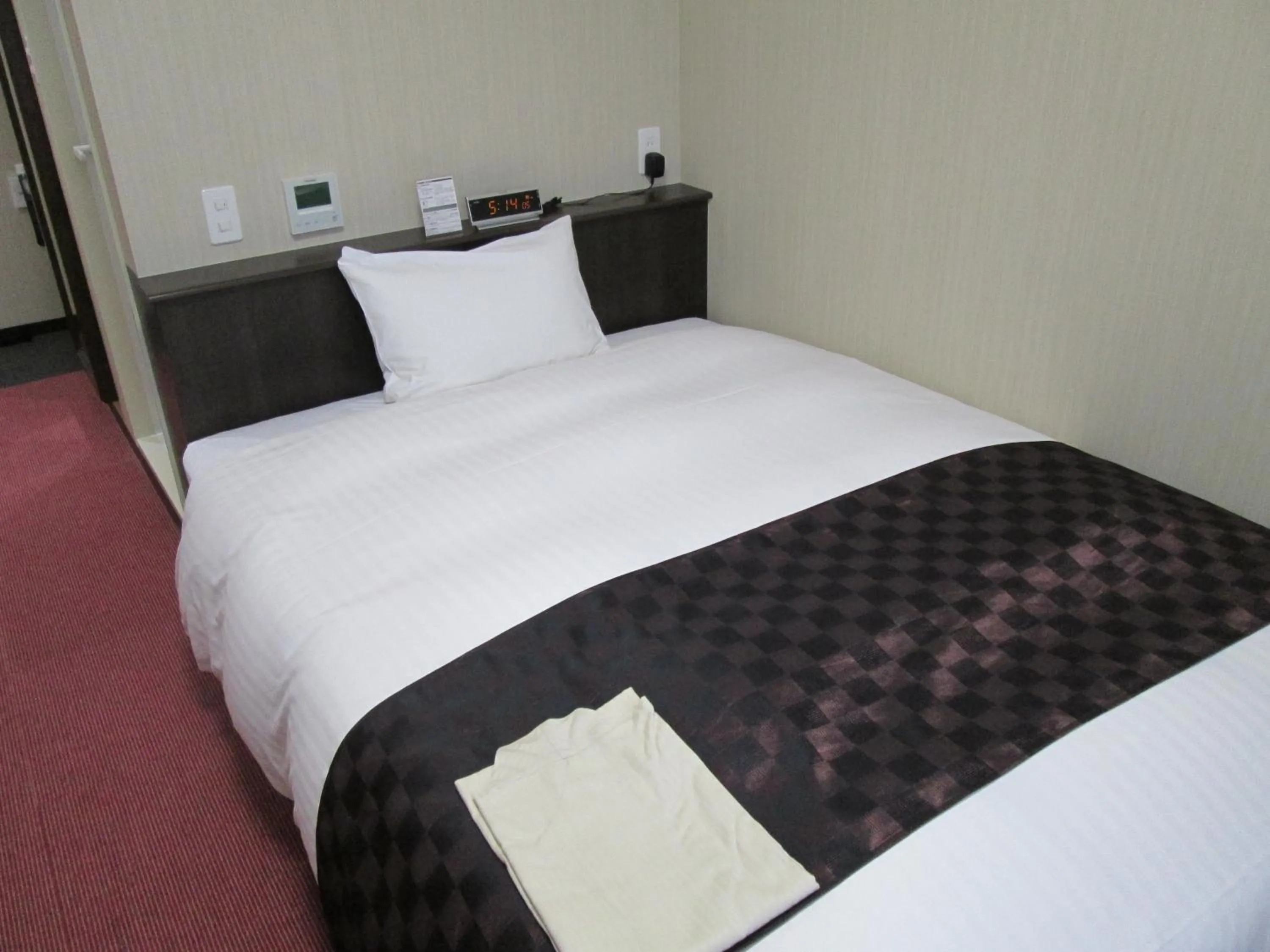 Bedroom, Bed in Okawa Riverside Hotel