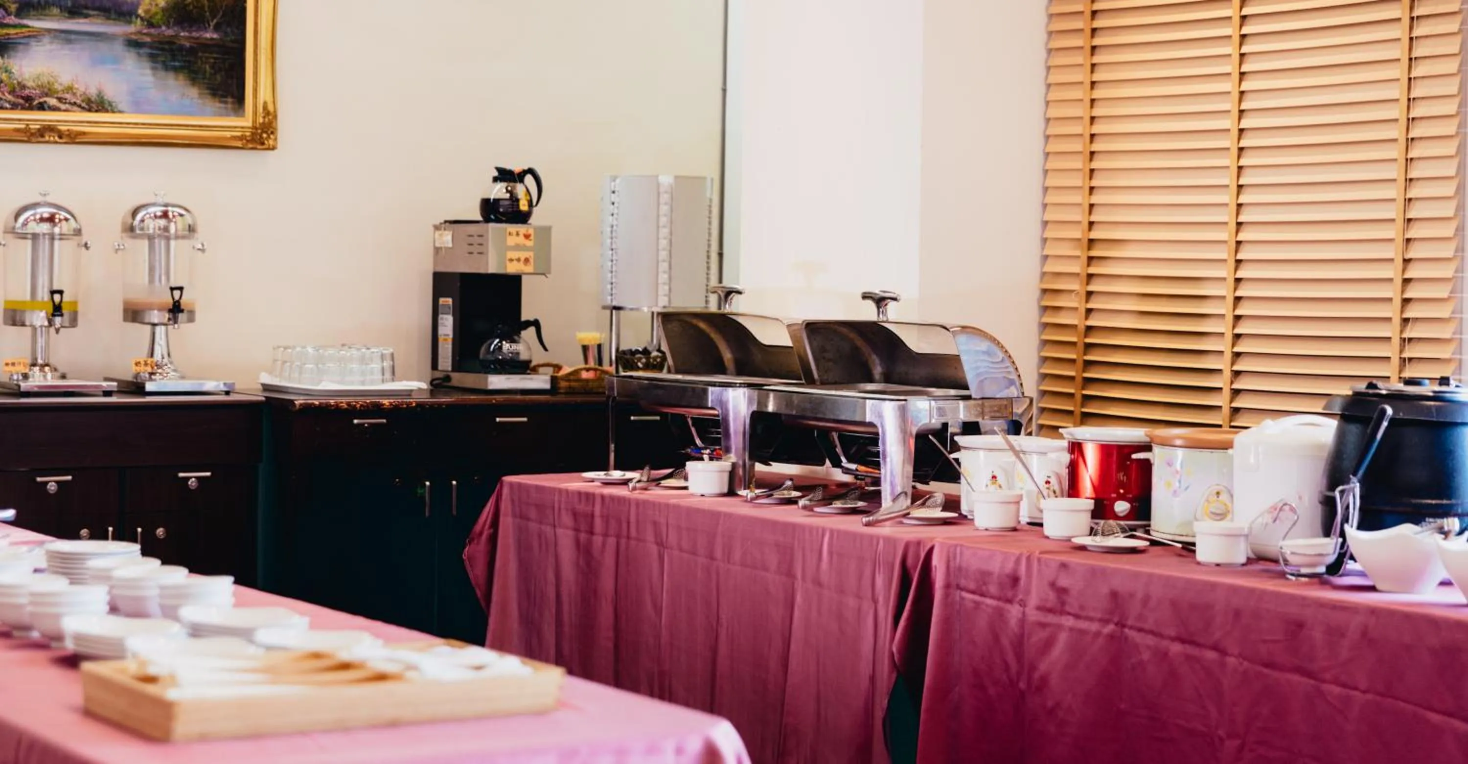 Buffet breakfast in Yago Inn