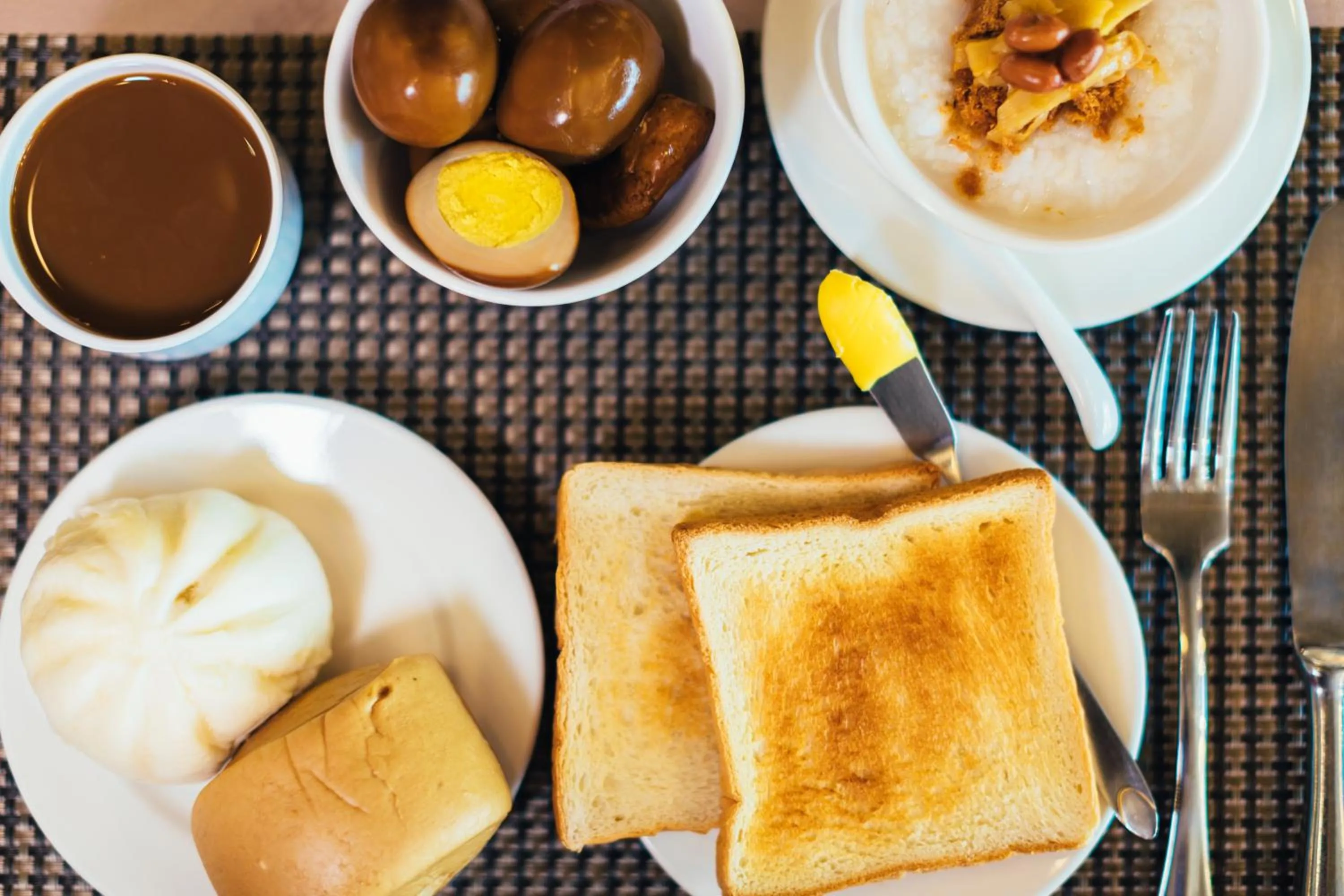 Buffet breakfast in Yago Inn