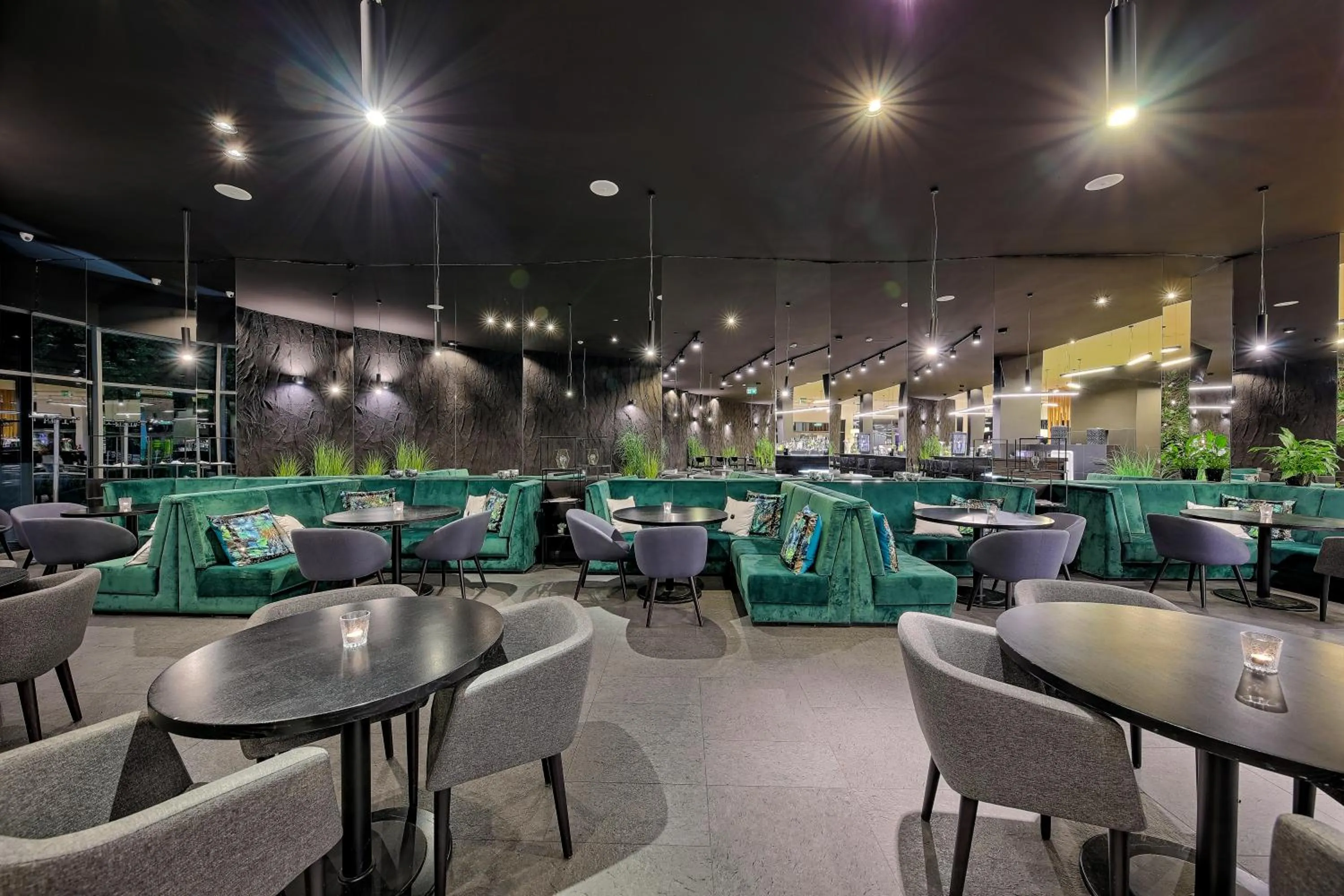 Restaurant/places to eat in Focus Hotel Premium Lublin Conference & SPA