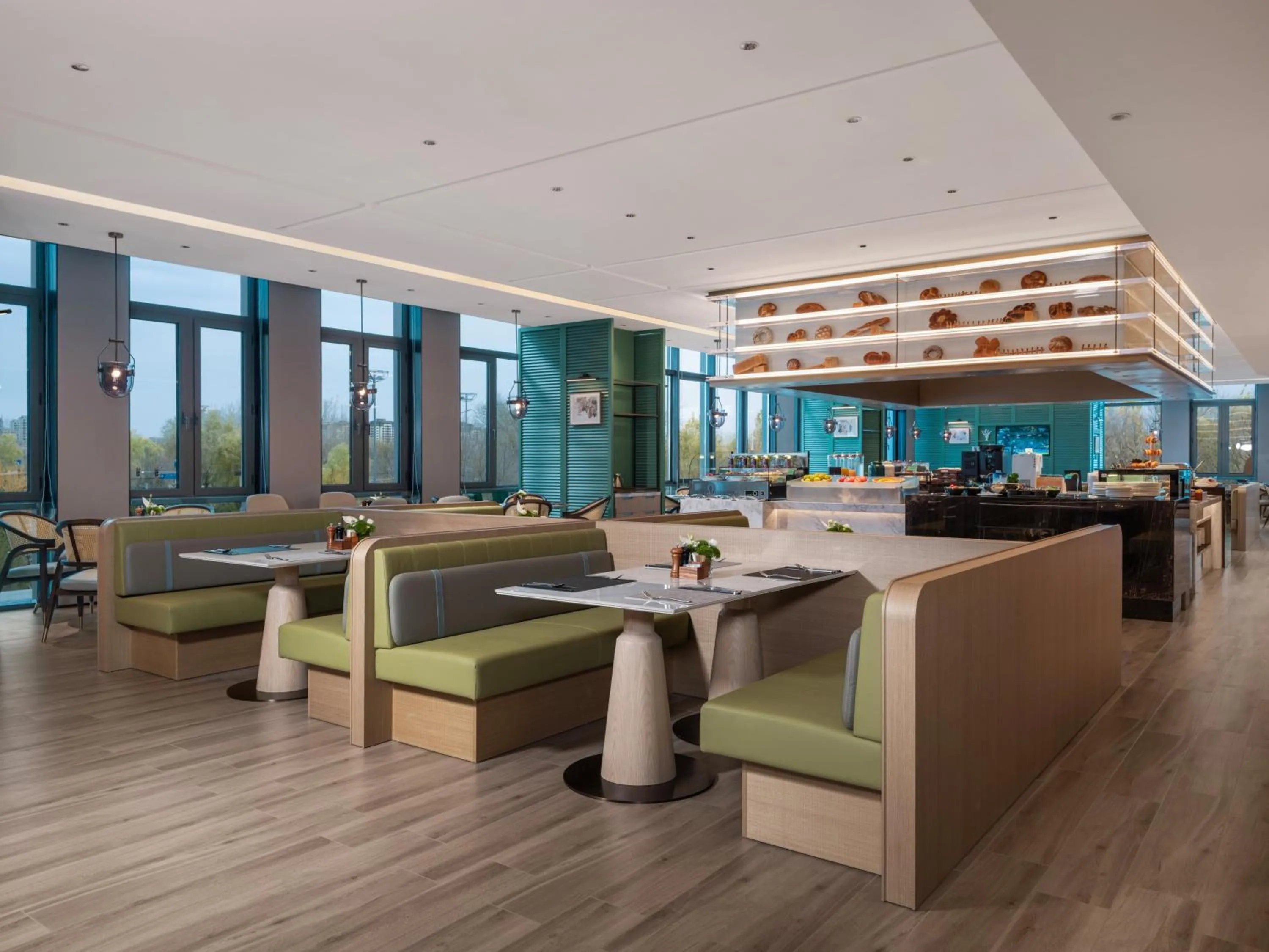 Restaurant/places to eat in Holiday Inn Beijing Daxing Centre by IHG