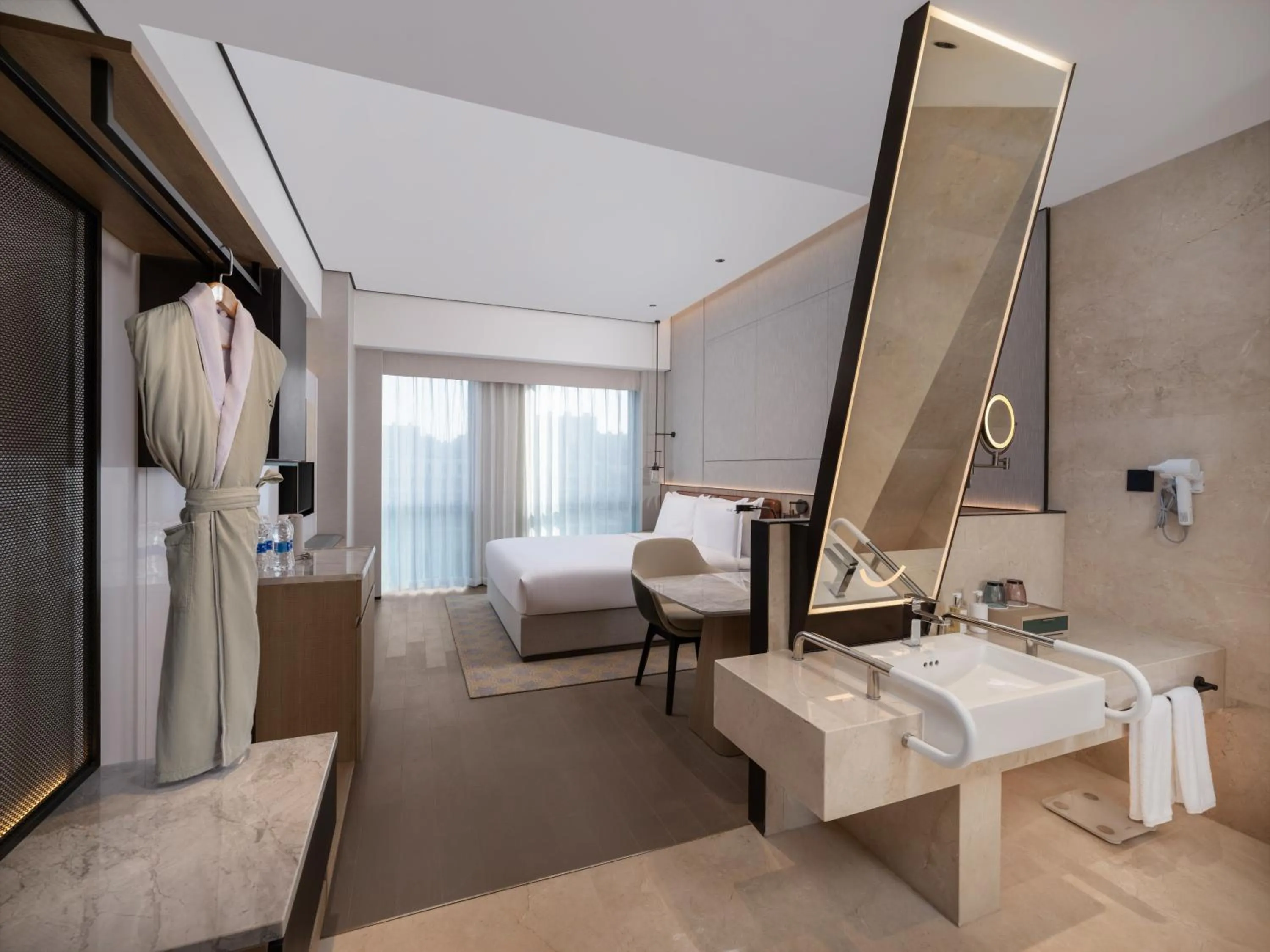 Bedroom in Holiday Inn Beijing Daxing Centre by IHG