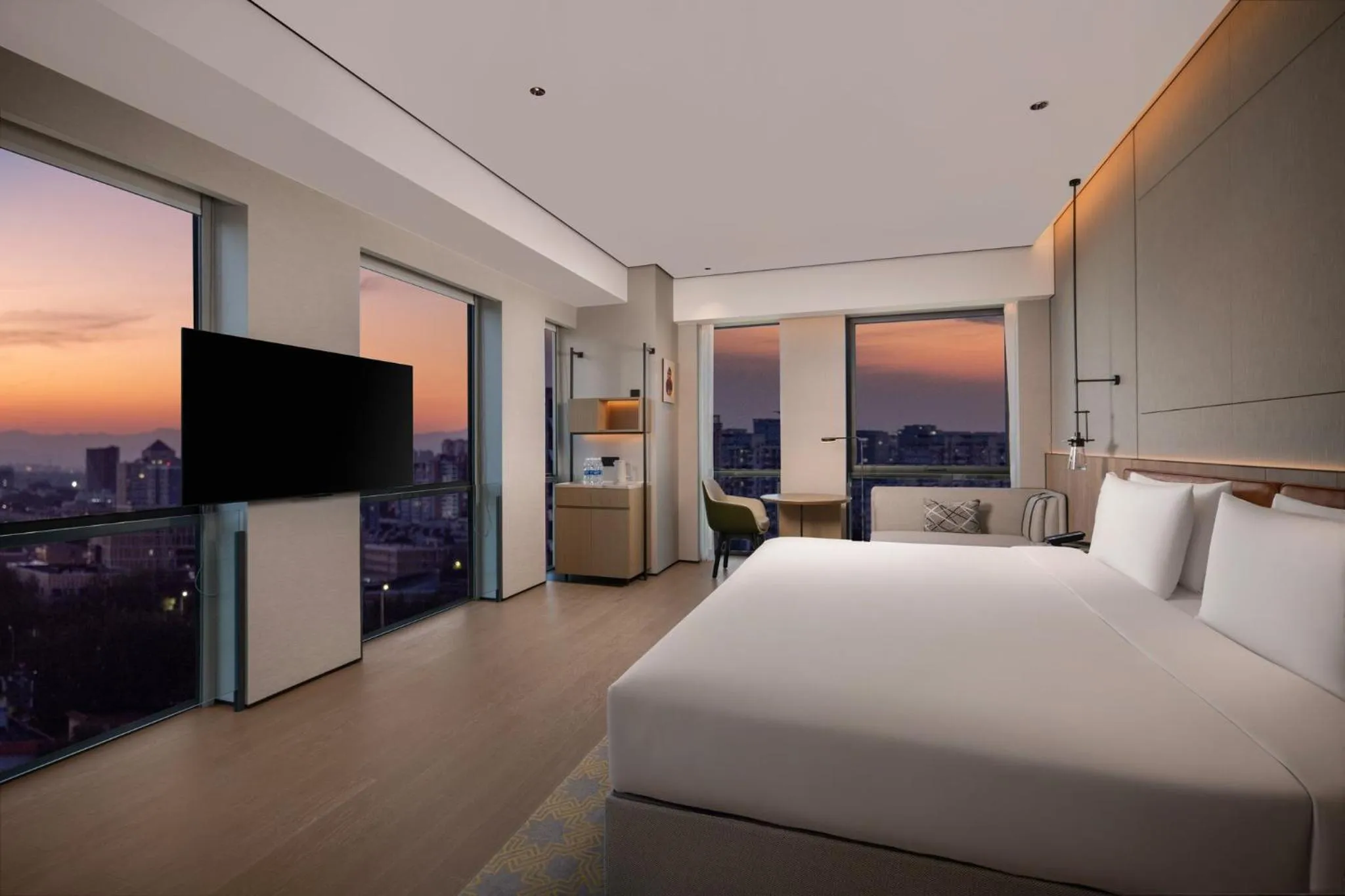 Photo of the whole room, Bed in Holiday Inn Beijing Daxing Centre by IHG